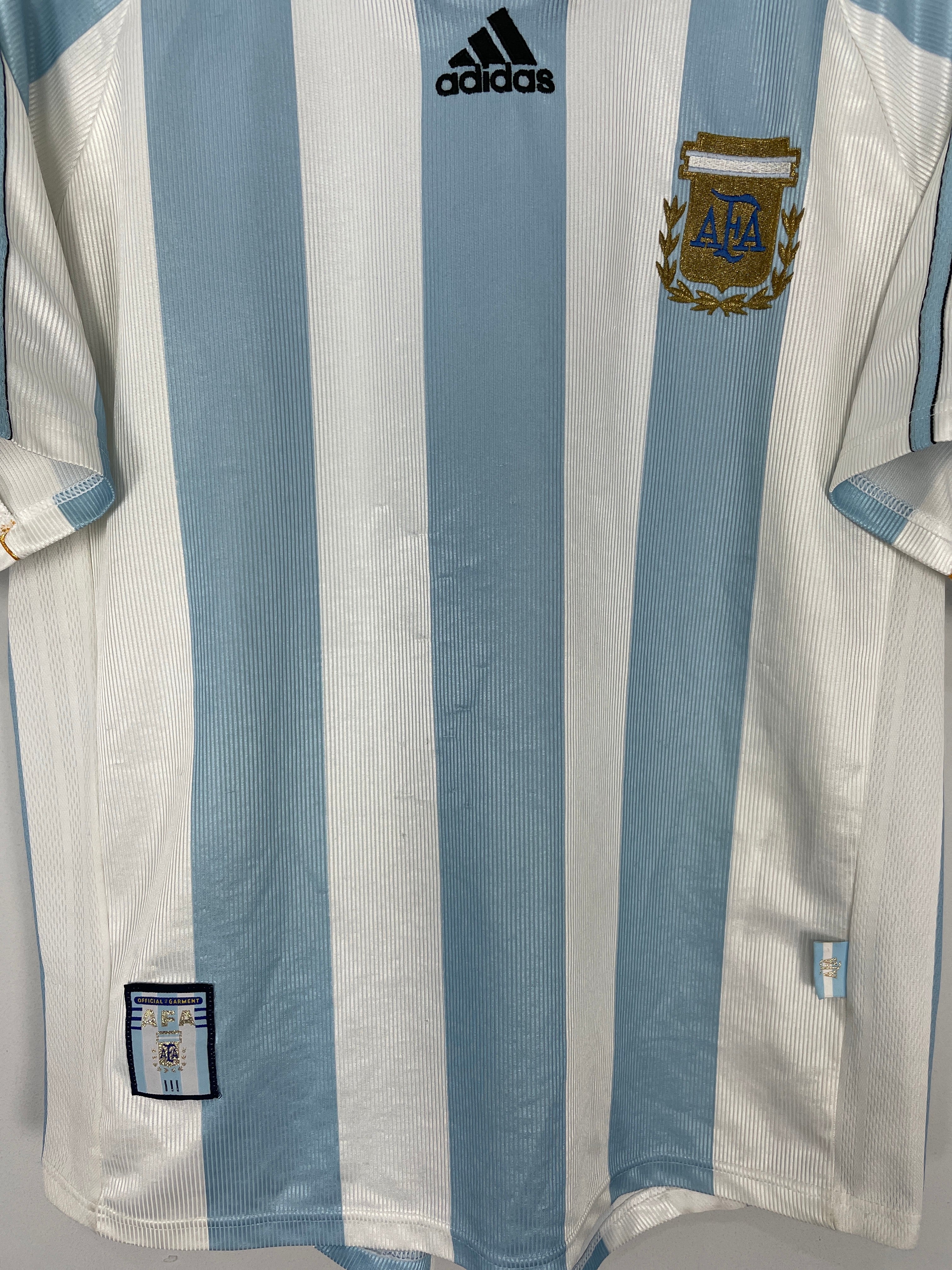 Shop 1998/99 ARGENTINA HOME SHIRT (L) ADIDAS, classic football shirts, vintage football shirts & retro soccer jerseys at Cult Kits