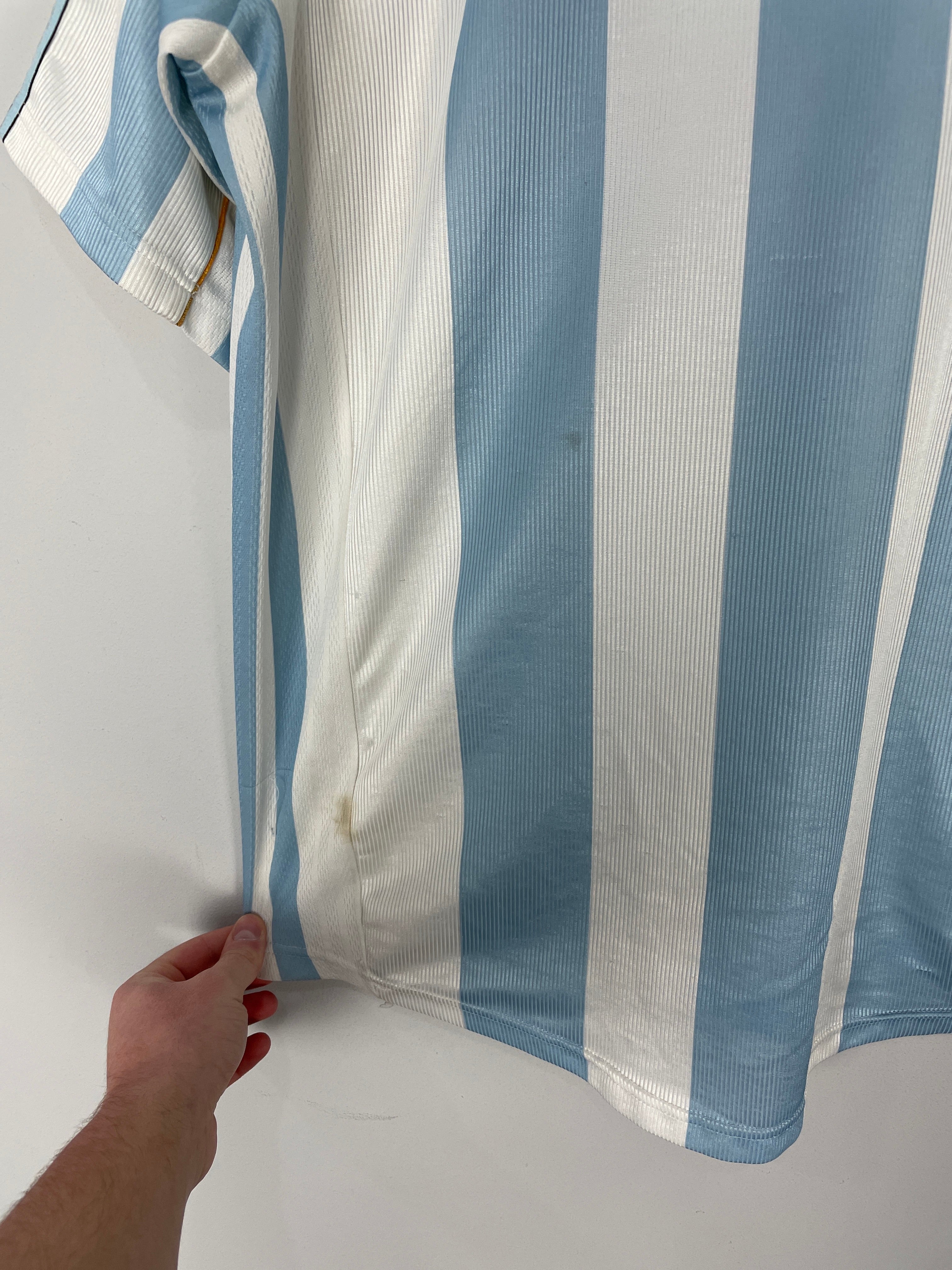 Shop 1998/99 ARGENTINA HOME SHIRT (L) ADIDAS, classic football shirts, vintage football shirts & retro soccer jerseys at Cult Kits