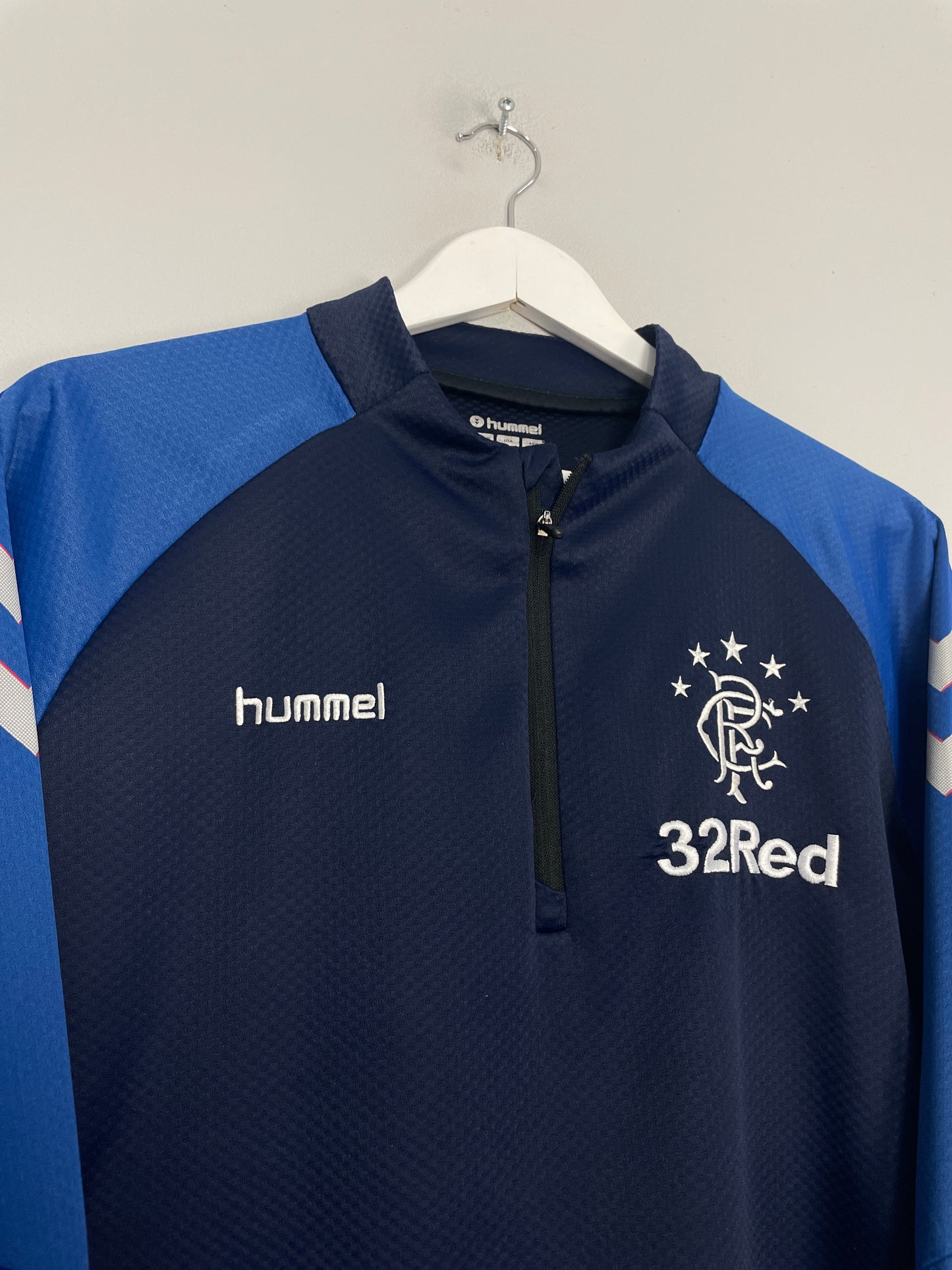 2018/19 RANGERS 1/4 ZIP TRAINING TOP (M) HUMMEL