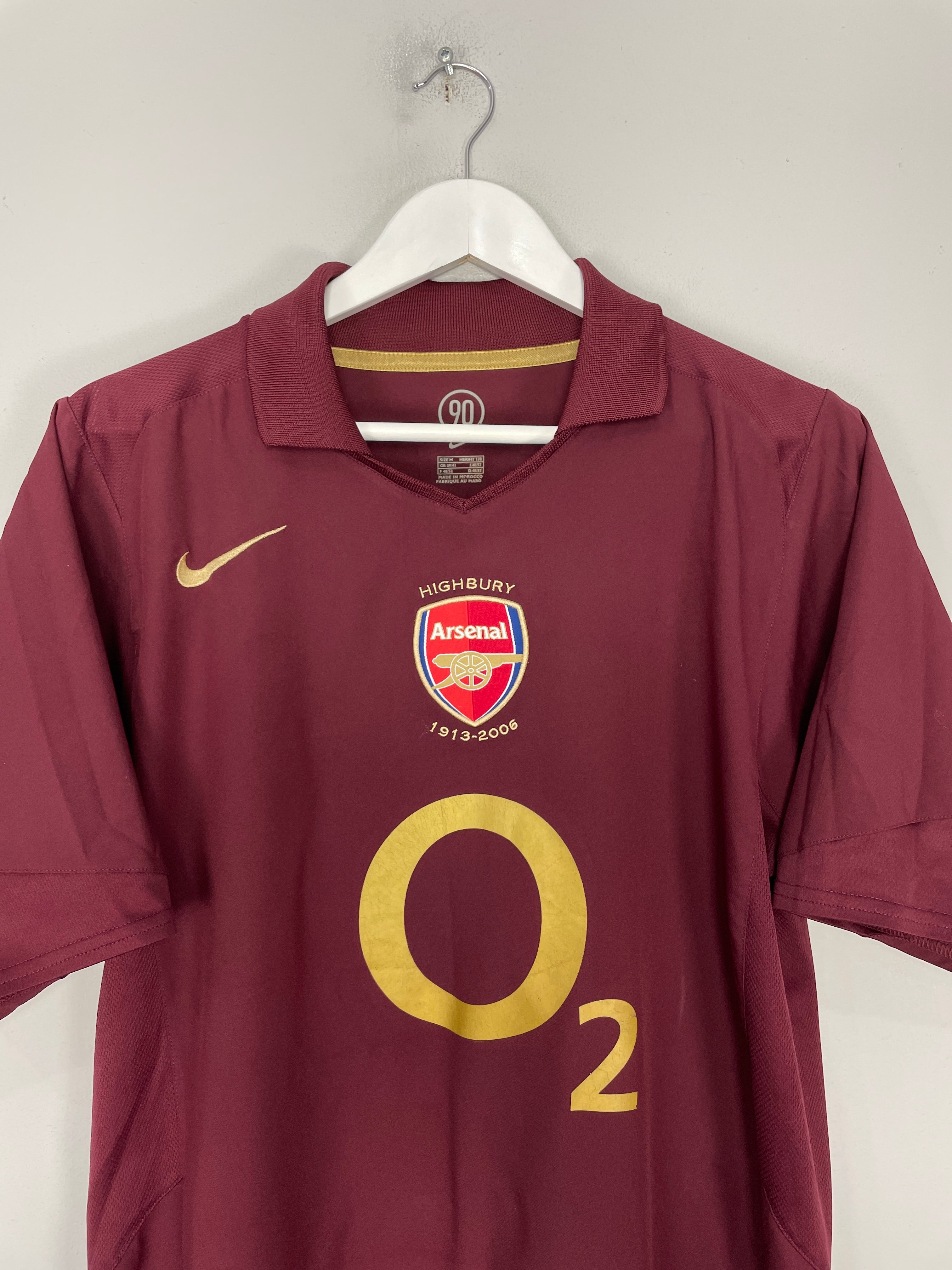 Shop 2005/06 ARSENAL HENRY #14 HOME SHIRT (M) NIKE, classic football shirts, vintage football shirts & retro soccer jerseys at Cult Kits