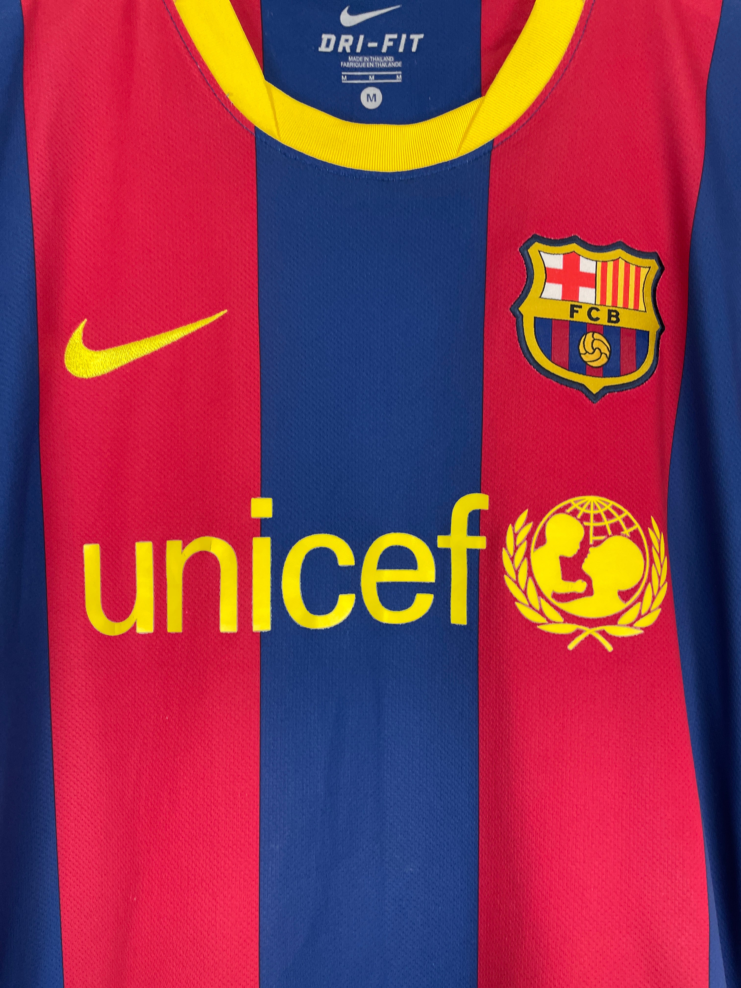 Shop 2010/11 BARCELONA MESSI #10 HOME SHIRT (M) NIKE, classic football shirts, vintage football shirts & retro soccer jerseys at Cult Kits