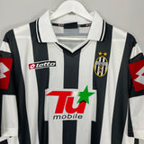 Shop 2001/02 JUVENTUS DEL PIERO #10 EUROPEAN HOME SHIRT (XL) LOTTO, classic football shirts, vintage football shirts & retro soccer jerseys at Cult Kits