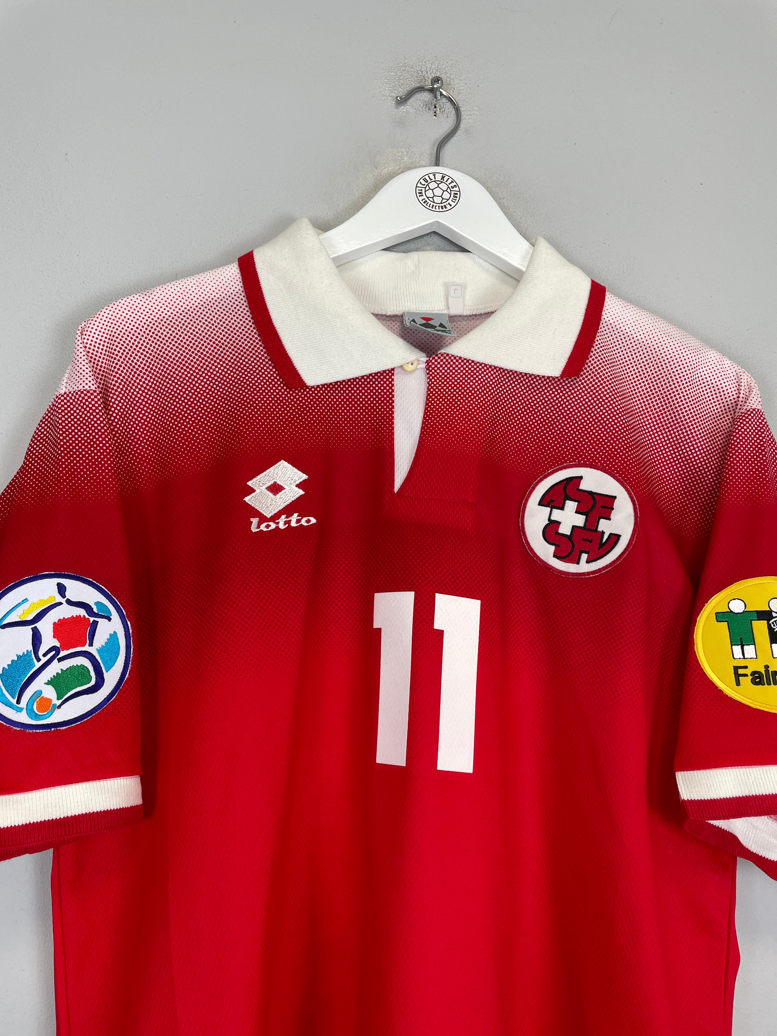 Shop 1996/98 SWITZERLAND CHAPUISAT #11 HOME SHIRT (L) LOTTO, classic football shirts, vintage football shirts & retro soccer jerseys at Cult Kits