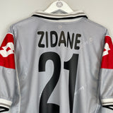 Shop 2000/01 JUVENTUS ZIDANE #21 THIRD SHIRT (M) LOTTO, classic football shirts, vintage football shirts & retro soccer jerseys at Cult Kits