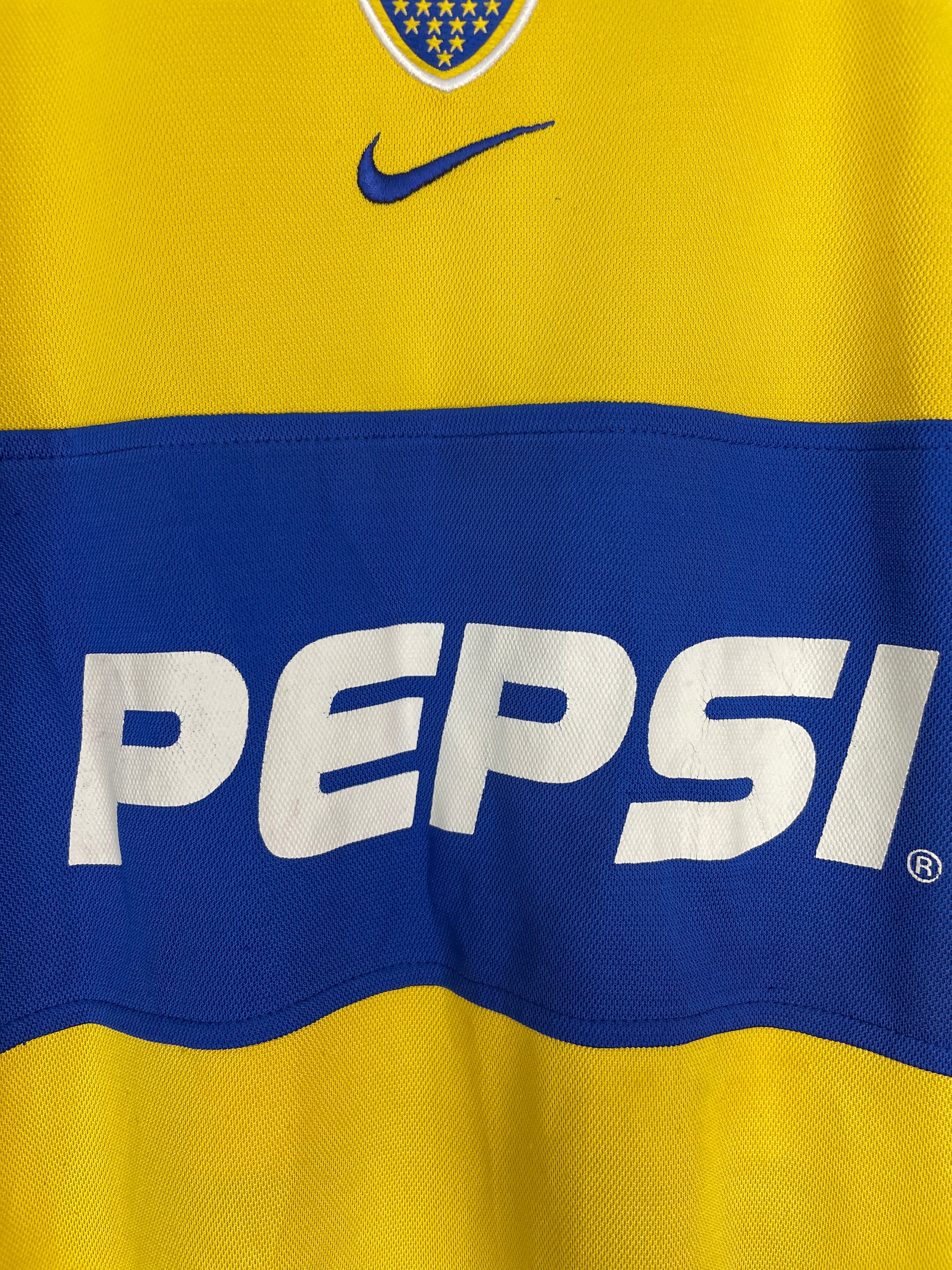 Shop 2002/03 BOCA JUNIORS AWAY SHIRT (XL) NIKE, classic football shirts, vintage football shirts & retro soccer jerseys at Cult Kits