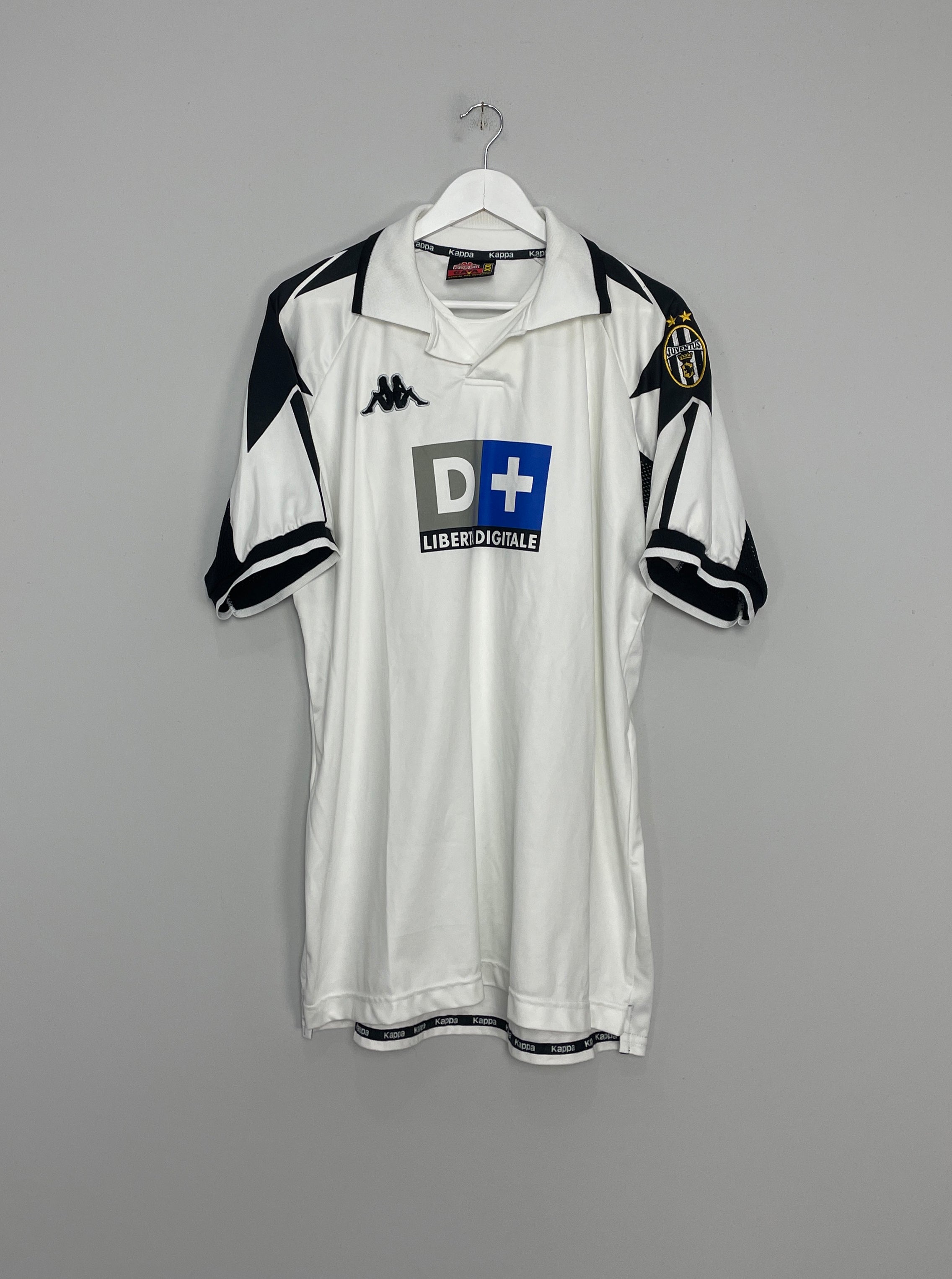 Shop 1998/99 JUVENTUS AWAY SHIRT (XXL) KAPPA, classic football shirts, vintage football shirts & retro soccer jerseys at Cult Kits