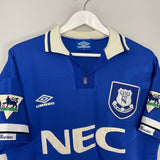 Shop 1993/95 EVERTON HOME SHIRT (M) UMBRO, classic football shirts, vintage football shirts & retro soccer jerseys at Cult Kits