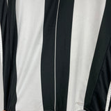Shop 2016/17 JUVENTUS HOME SHIRT (S) NIKE, classic football shirts, vintage football shirts & retro soccer jerseys at Cult Kits