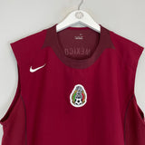 Shop 2005/06 MEXICO TRAINING VEST (L) NIKE, classic football shirts, vintage football shirts & retro soccer jerseys at Cult Kits
