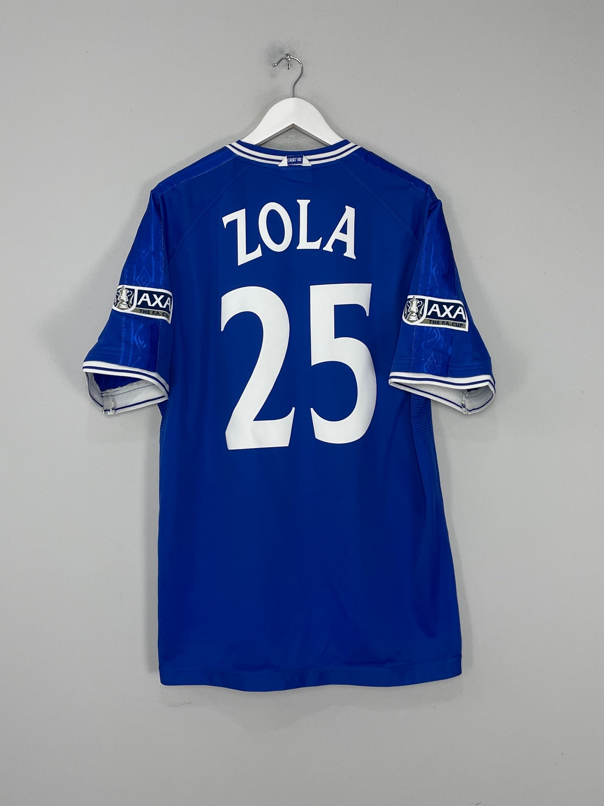 Shop 1999/01 CHELSEA ZOLA #25 FA CUP HOME SHIRT (XL) UMBRO, classic football shirts, vintage football shirts & retro soccer jerseys at Cult Kits