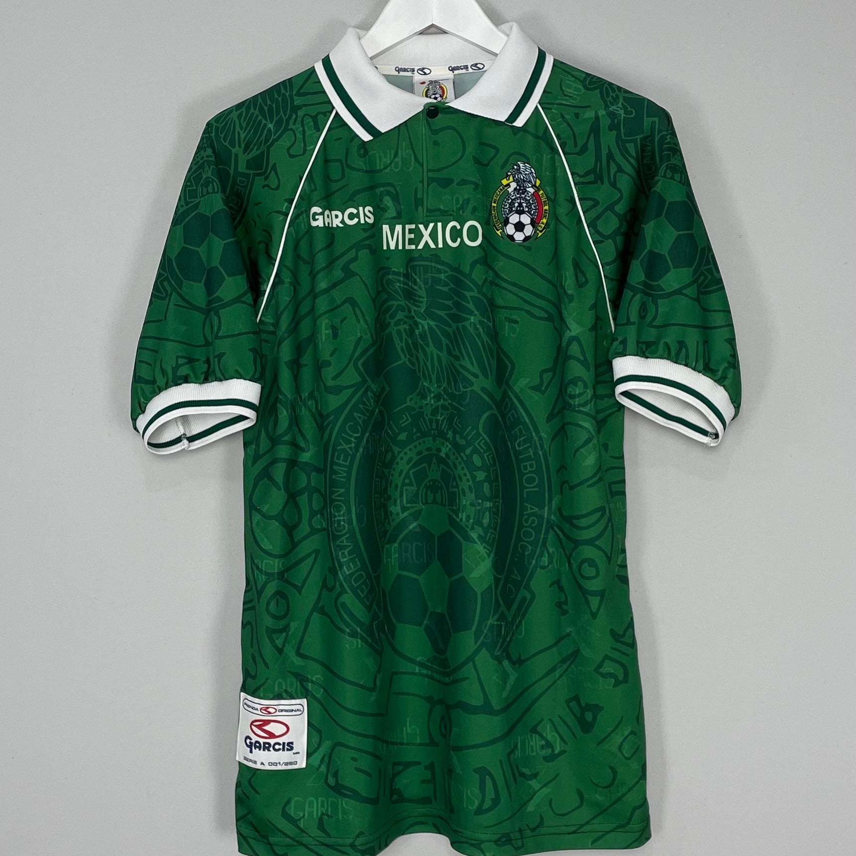 Shop 1999 MEXICO HOME SHIRT (M) GARCIS, classic football shirts, vintage football shirts & retro soccer jerseys at Cult Kits