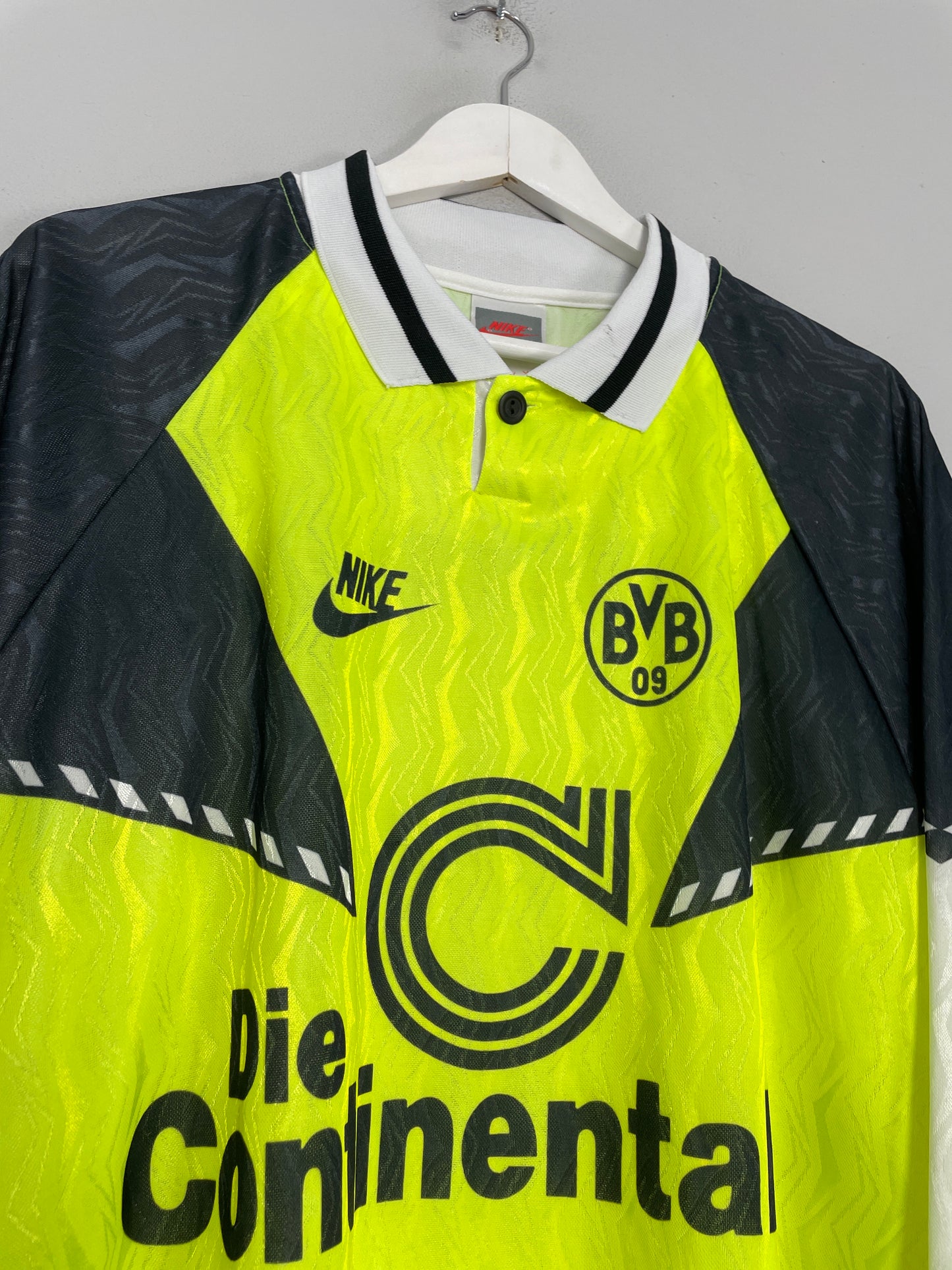 1995/96 DORTMUND L/S HOME SHIRT (XL) NIKE