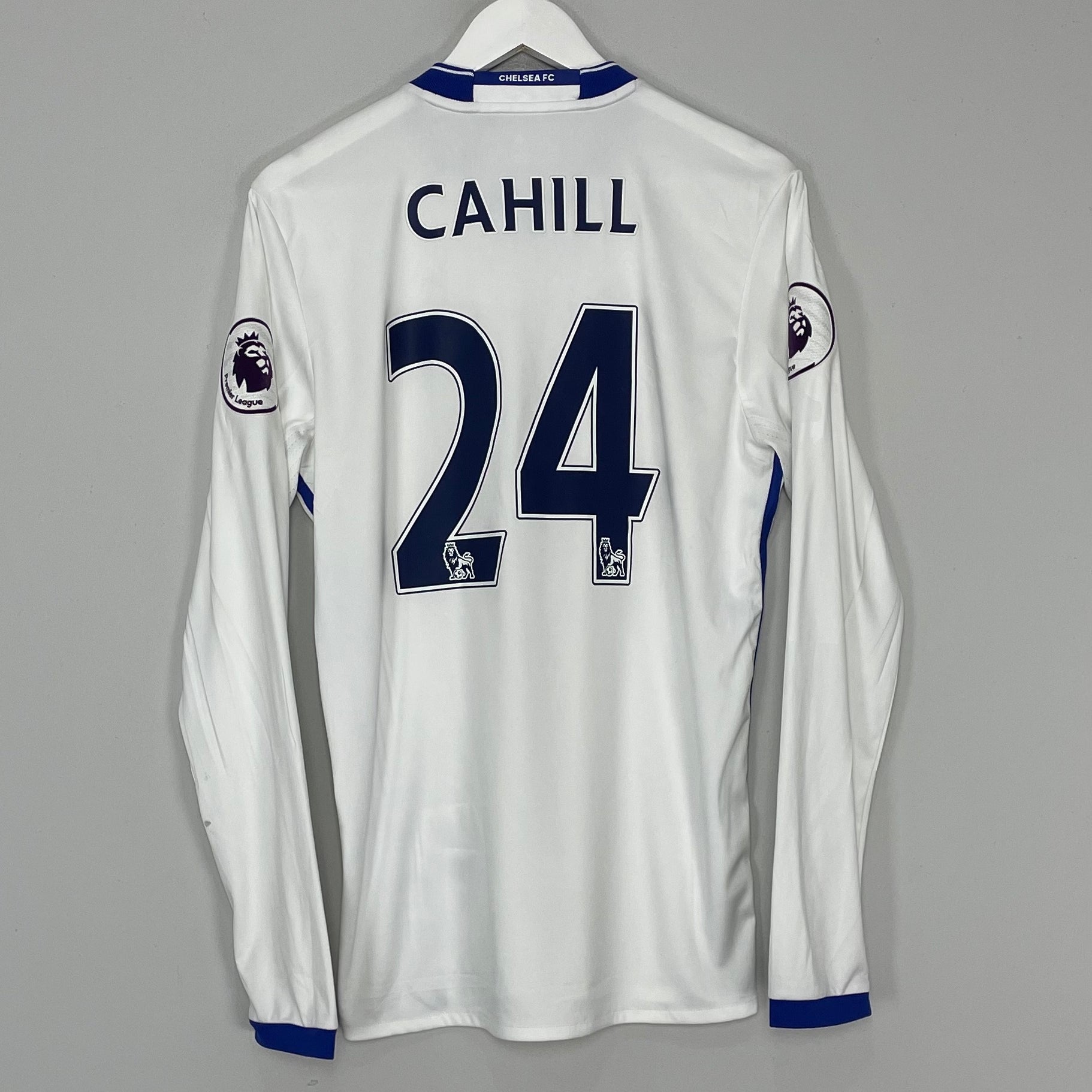 Shop 2016/17 CHELSEA CAHILL #24 L/S THIRD SHIRT (M) ADIDAS, classic football shirts, vintage football shirts & retro soccer jerseys at Cult Kits