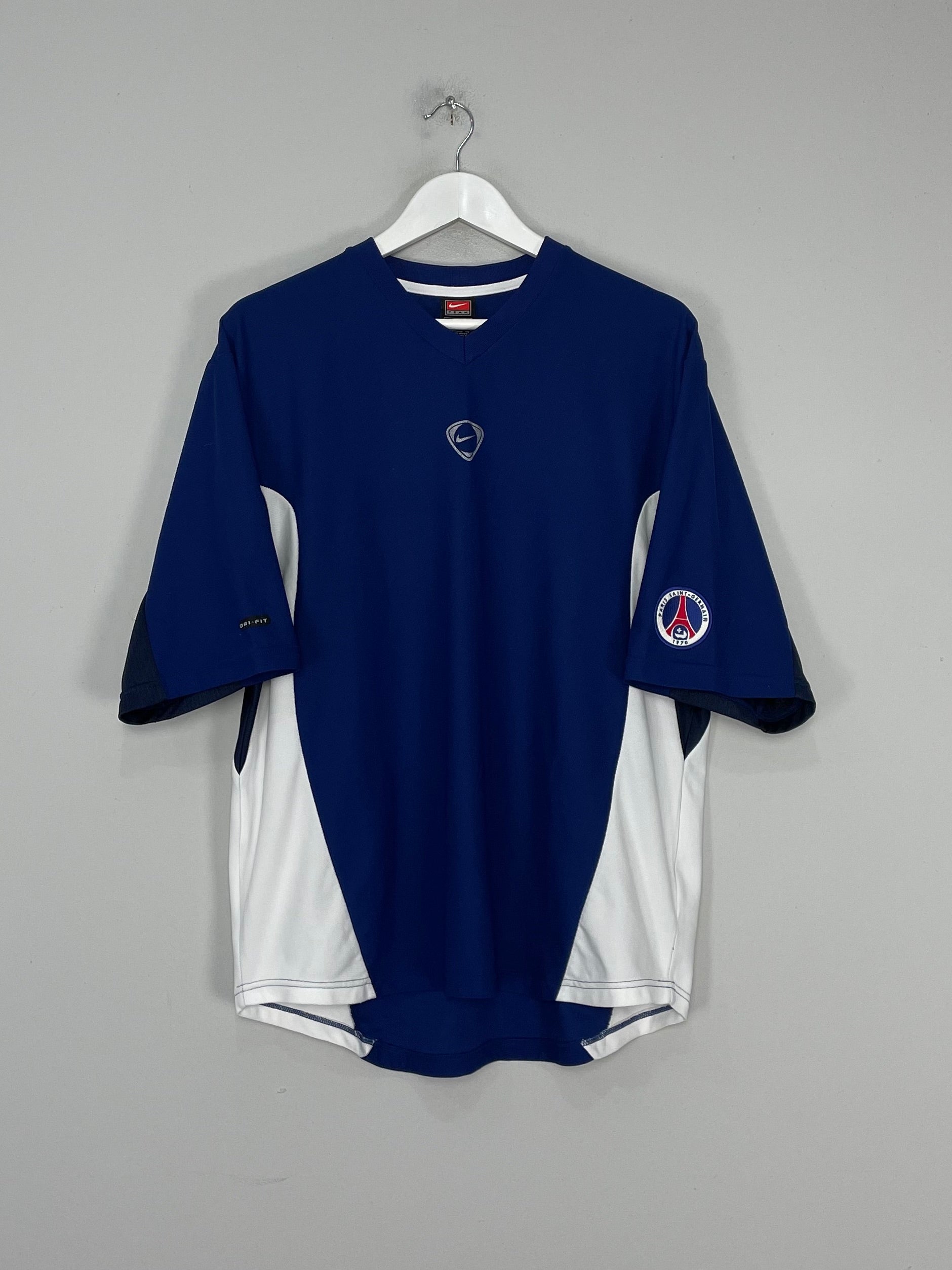 Shop 2000/01 PSG TRAINING SHIRT (L) NIKE, classic football shirts, vintage football shirts & retro soccer jerseys at Cult Kits
