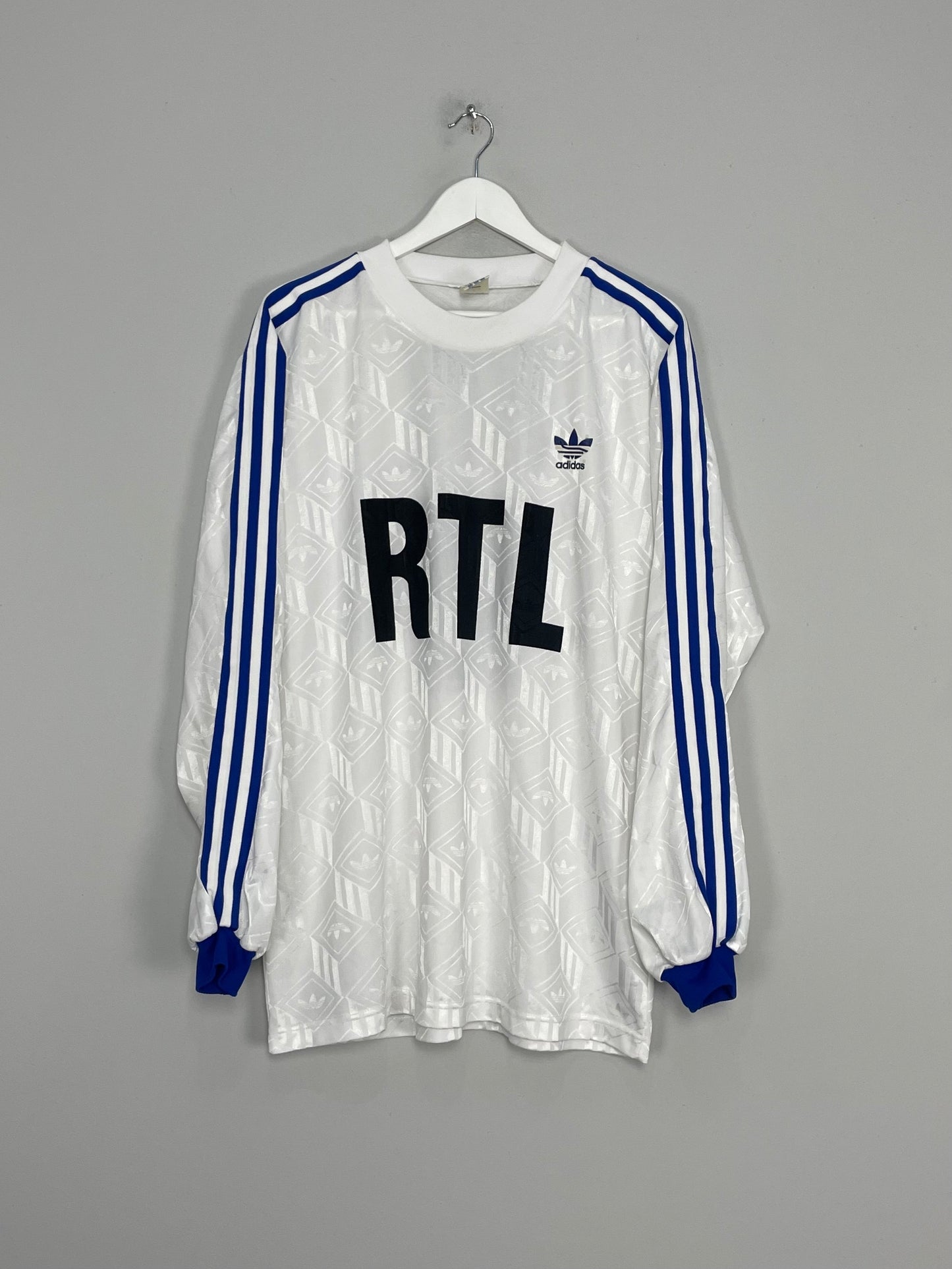 Image of the Coupe De France shirt from the 1993/94 season