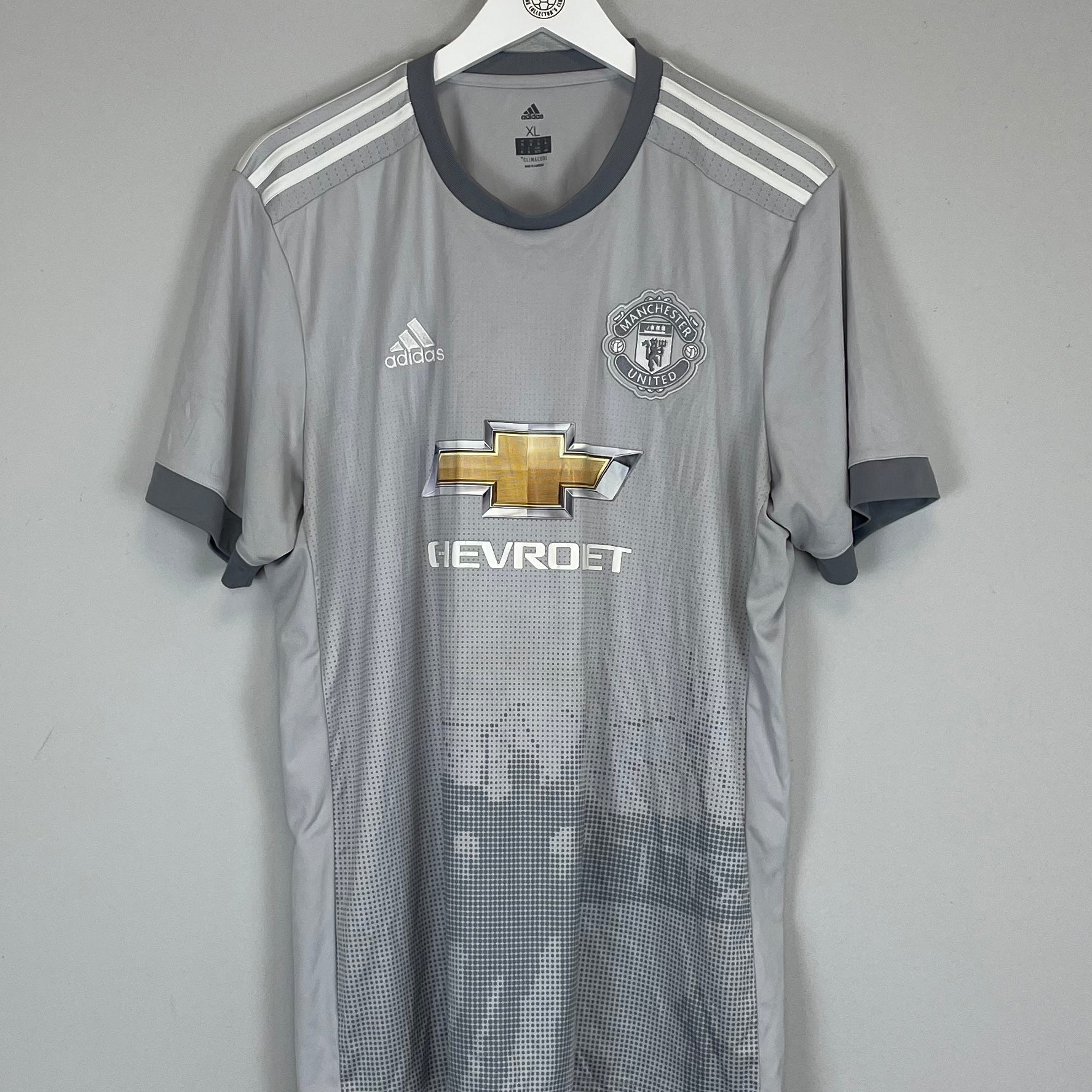 Shop 2017/18 MANCHESTER UNITED THIRD SHIRT (XL) ADIDAS, classic football shirts, vintage football shirts & retro soccer jerseys at Cult Kits