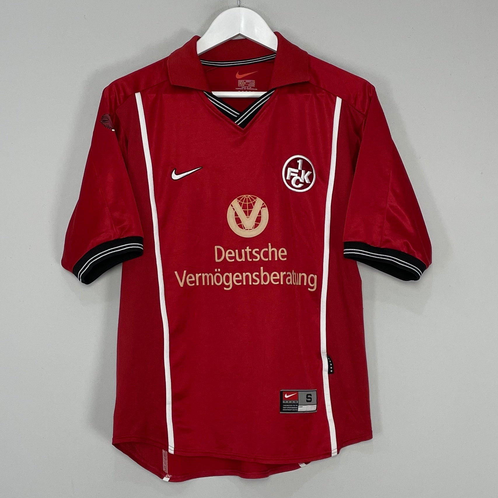 Shop 1999/00 KAISERSLAUTERN HOME SHIRT (S) NIKE, classic football shirts, vintage football shirts & retro soccer jerseys at Cult Kits