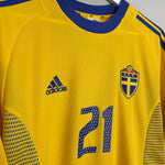 Shop 2002/03 SWEDEN IBRAHIMOVIC #21 HOME SHIRT (L) ADIDAS, classic football shirts, vintage football shirts & retro soccer jerseys at Cult Kits