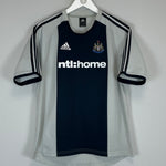 Shop 2002/03 NEWCASTLE UNITED SHEARER #9 AWAY SHIRT (M) ADIDAS, classic football shirts, vintage football shirts & retro soccer jerseys at Cult Kits
