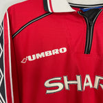 Shop 1998/00 MANCHESTER UNITED HOME SHIRT (XL) UMBRO, classic football shirts, vintage football shirts & retro soccer jerseys at Cult Kits