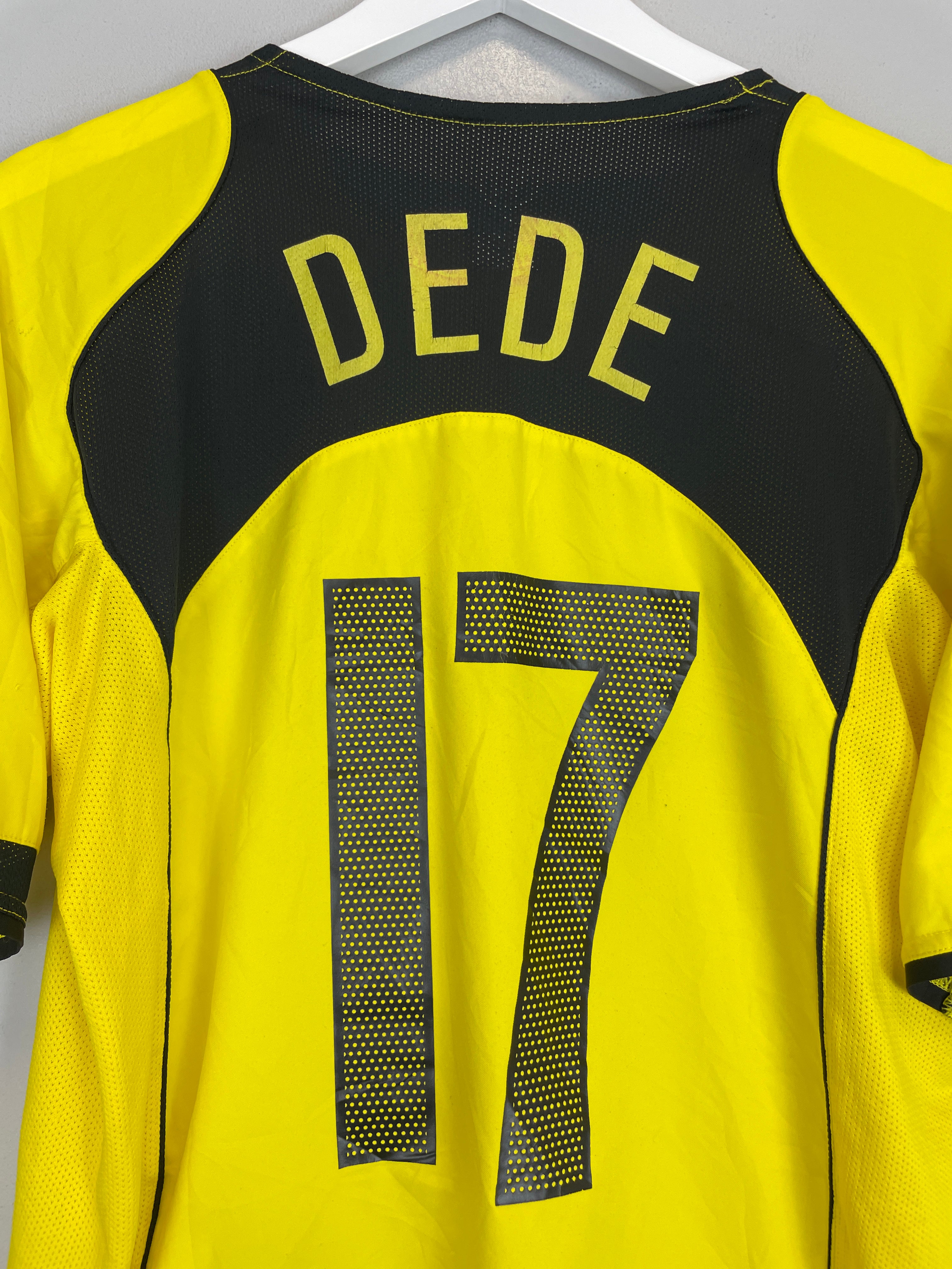 Shop 2004/05 DORTMUND DEDE #17 HOME SHIRT (L) NIKE, classic football shirts, vintage football shirts & retro soccer jerseys at Cult Kits