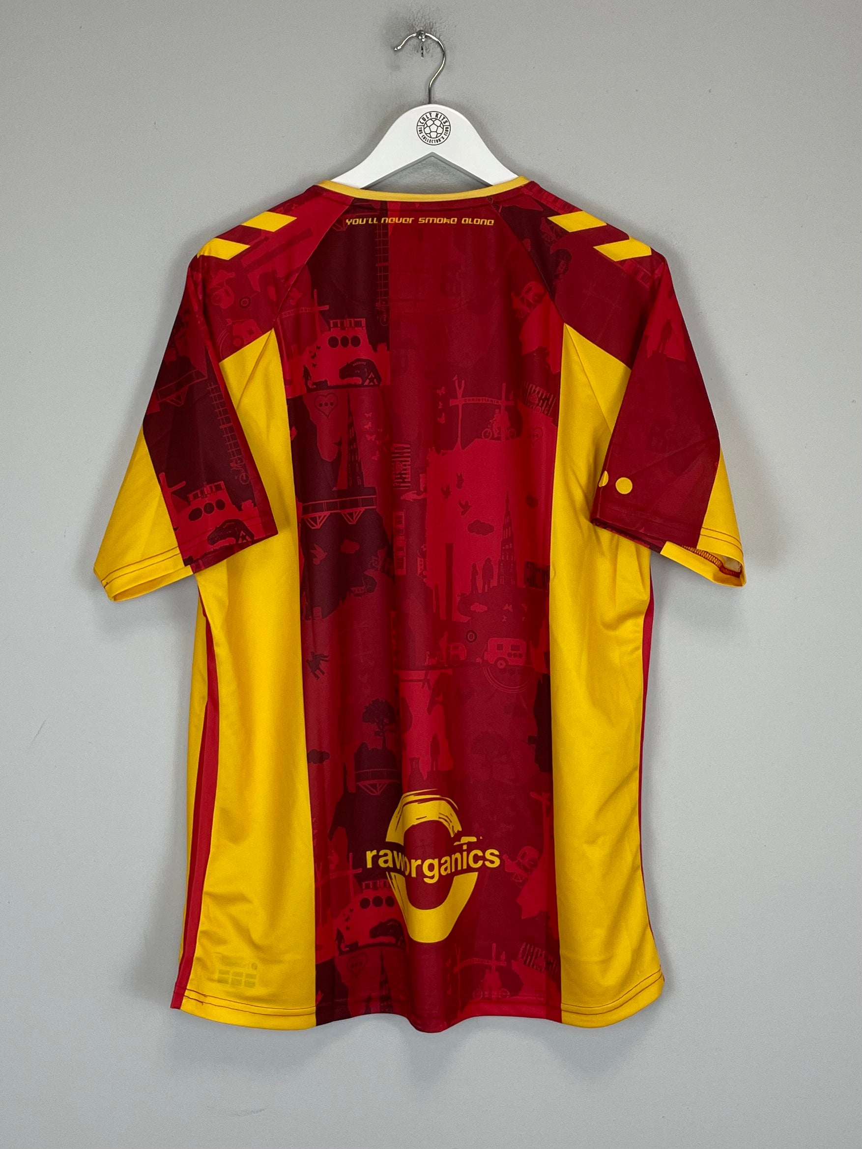 Shop 2024/25 CHRISTIANIA *BNWT* HOME SHIRT (L) HUMMEL, classic football shirts, vintage football shirts & retro soccer jerseys at Cult Kits