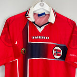 1997/98 NORWAY HOME SHIRT (M) UMBRO