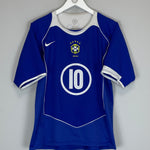 Buy 2004/06 BRAZIL RONALDINHO 10 AWAY SHIRT (M) NIKE ~ Free worldwide shipping available ~ Authentic Vintage Football Shirts from Cult Kits