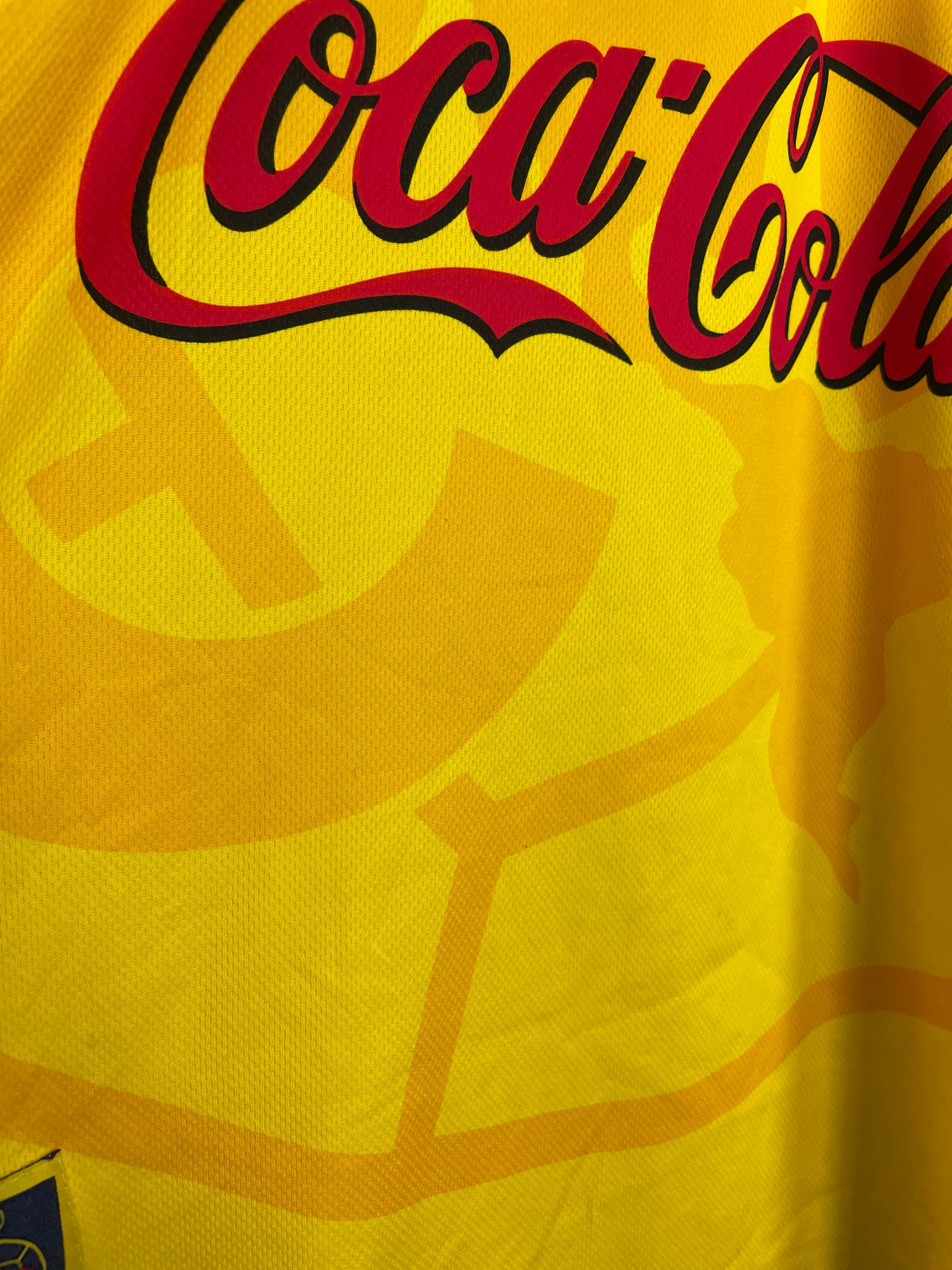 Shop 1999/00 CLUB AMERICA HOME SHIRT (L) ADIDAS, classic football shirts, vintage football shirts & retro soccer jerseys at Cult Kits