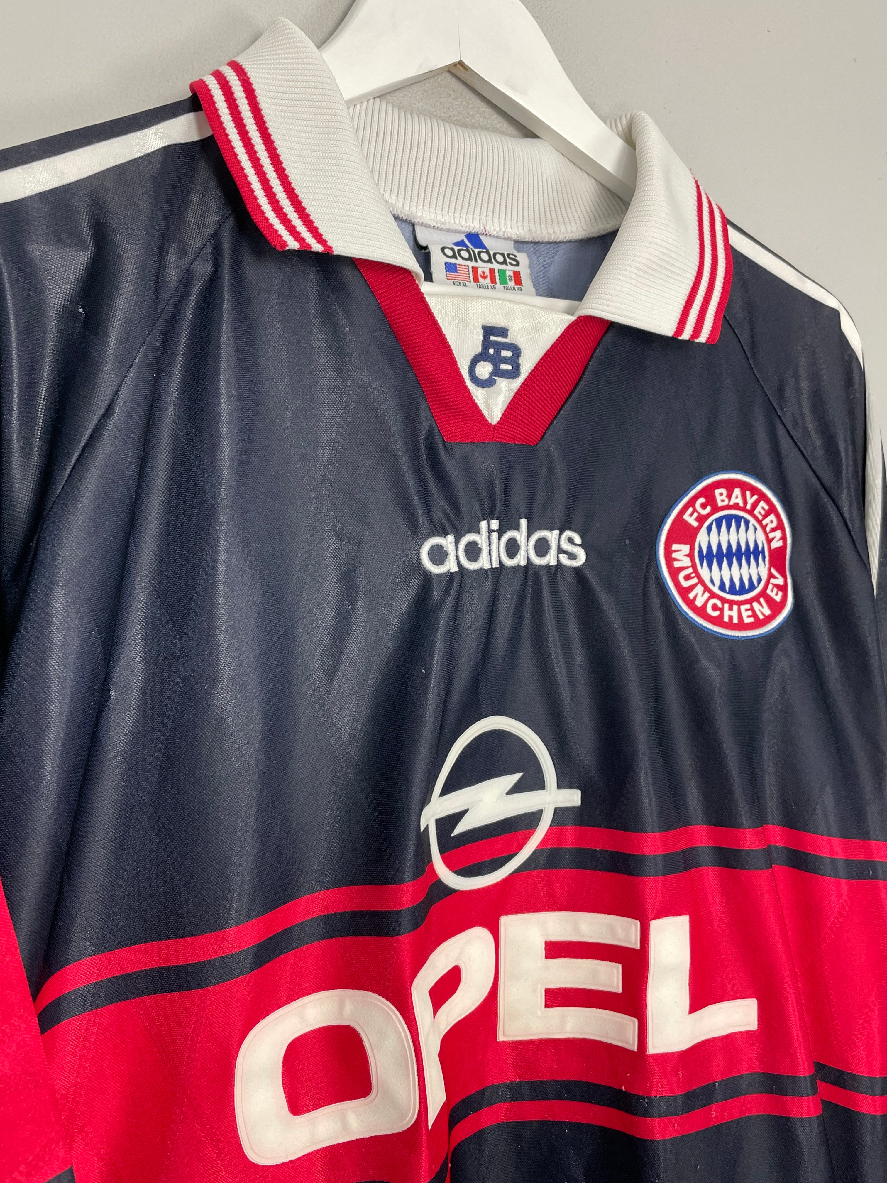 Shop 1997/99 BAYERN MUNICH HOME SHIRT (XL) ADIDAS, classic football shirts, vintage football shirts & retro soccer jerseys at Cult Kits