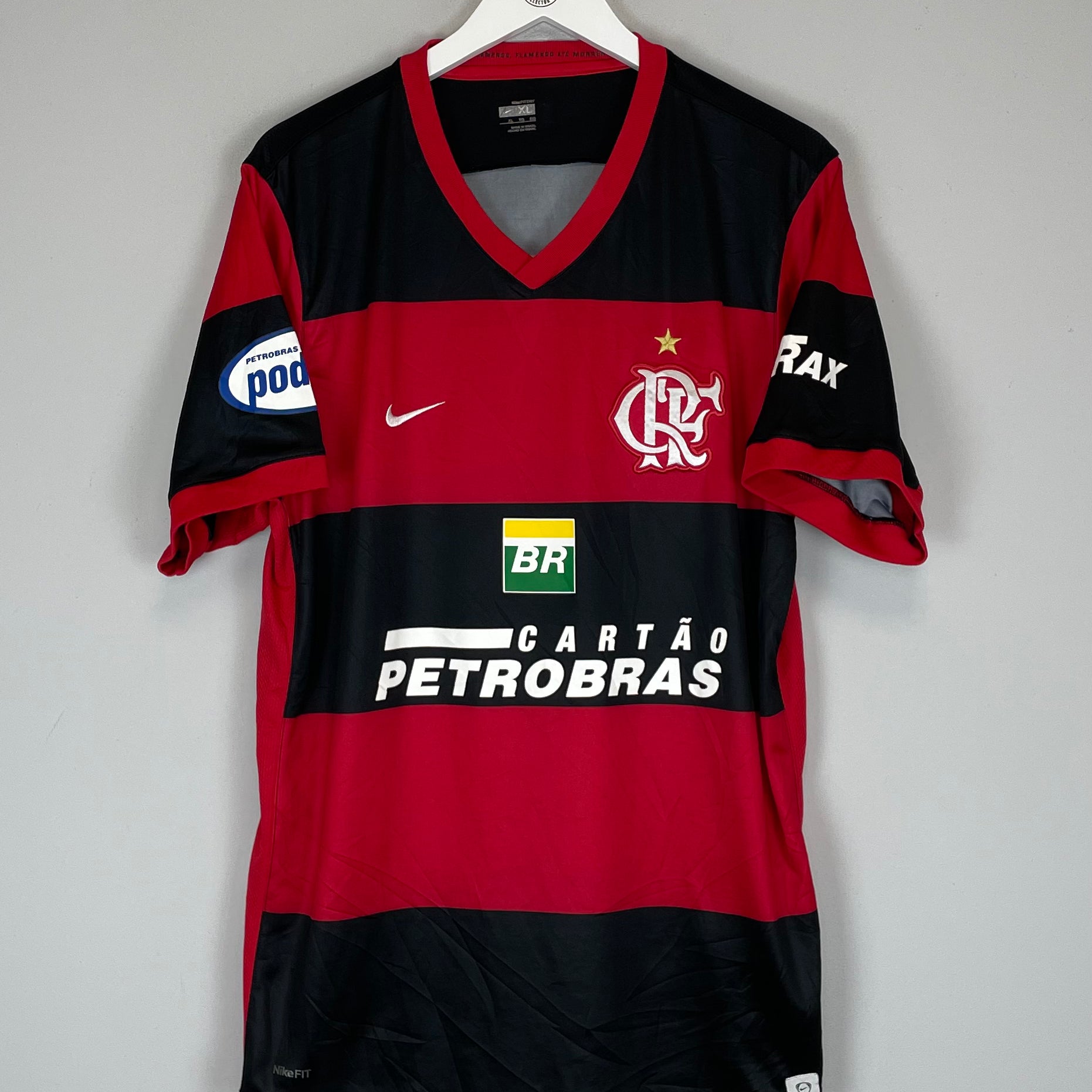 Buy 2007/08 FLAMENGO HOME SHIRT (XL) NIKE ~ Free worldwide shipping available ~ Authentic Vintage Football Shirts from Cult Kits
