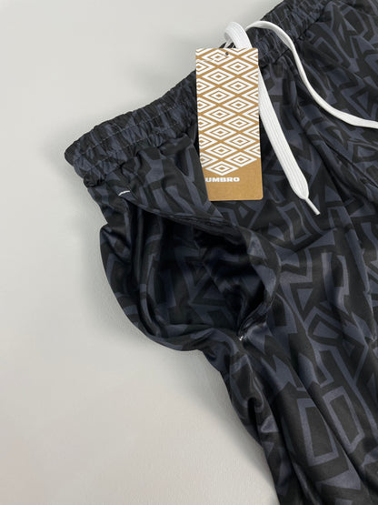 UMBRO *BNWT* CARBON GRAFFITI SHORTS (MULTIPLE SIZES) WITH POCKETS