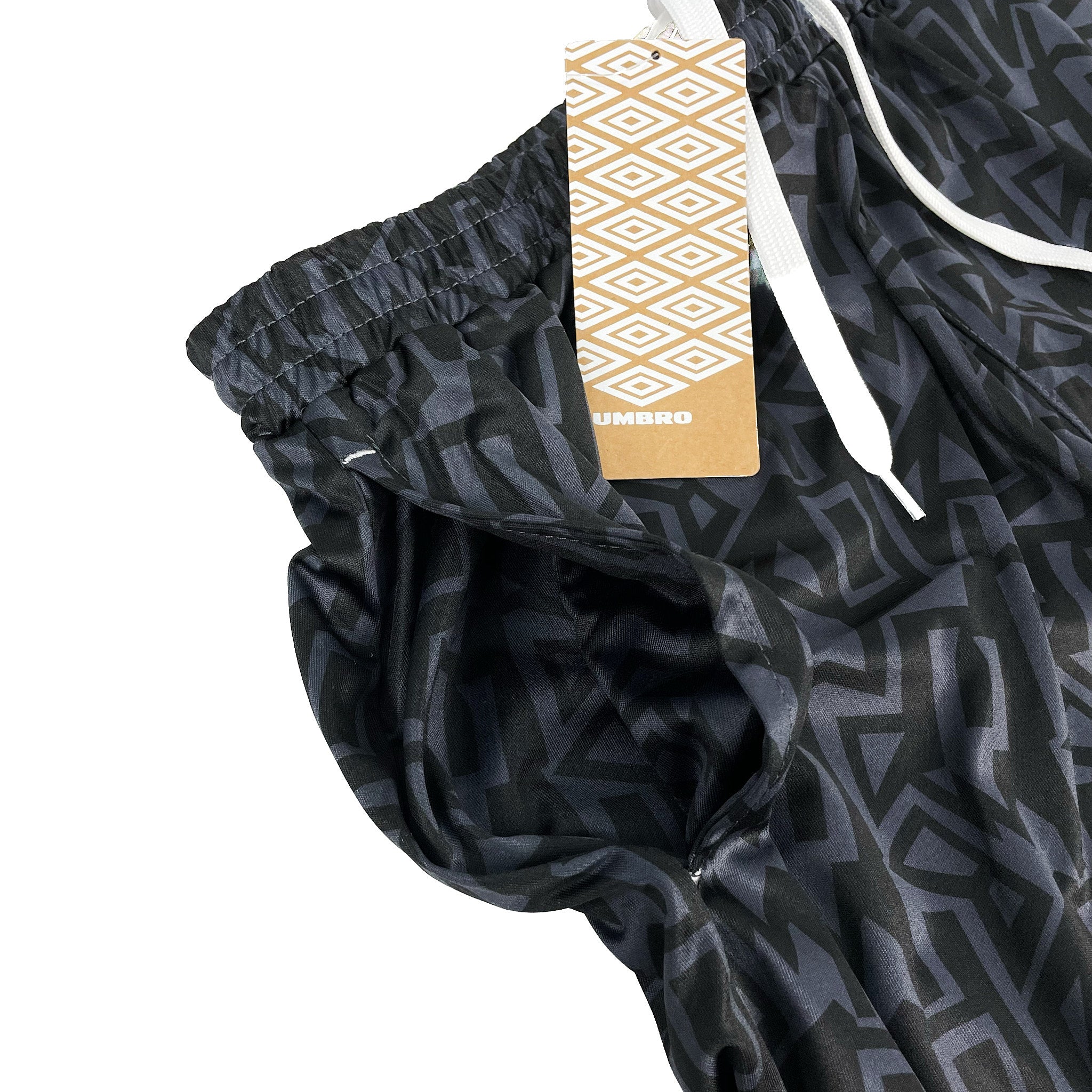 umbro-bnwt-carbon-graffiti-shorts-multiple-sizes-with-pockets