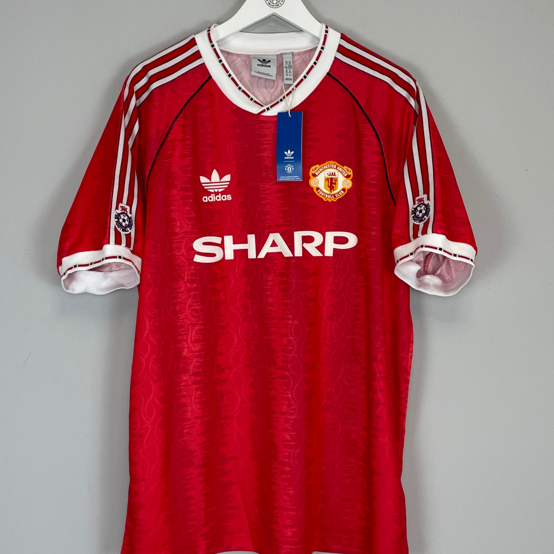 Shop 1990/92 MANCHESTER UNITED #10 *BNWT* ADIDAS ORIGINALS HOME SHIRT (XL) ADIDAS, classic football shirts, vintage football shirts & retro soccer jerseys at Cult Kits