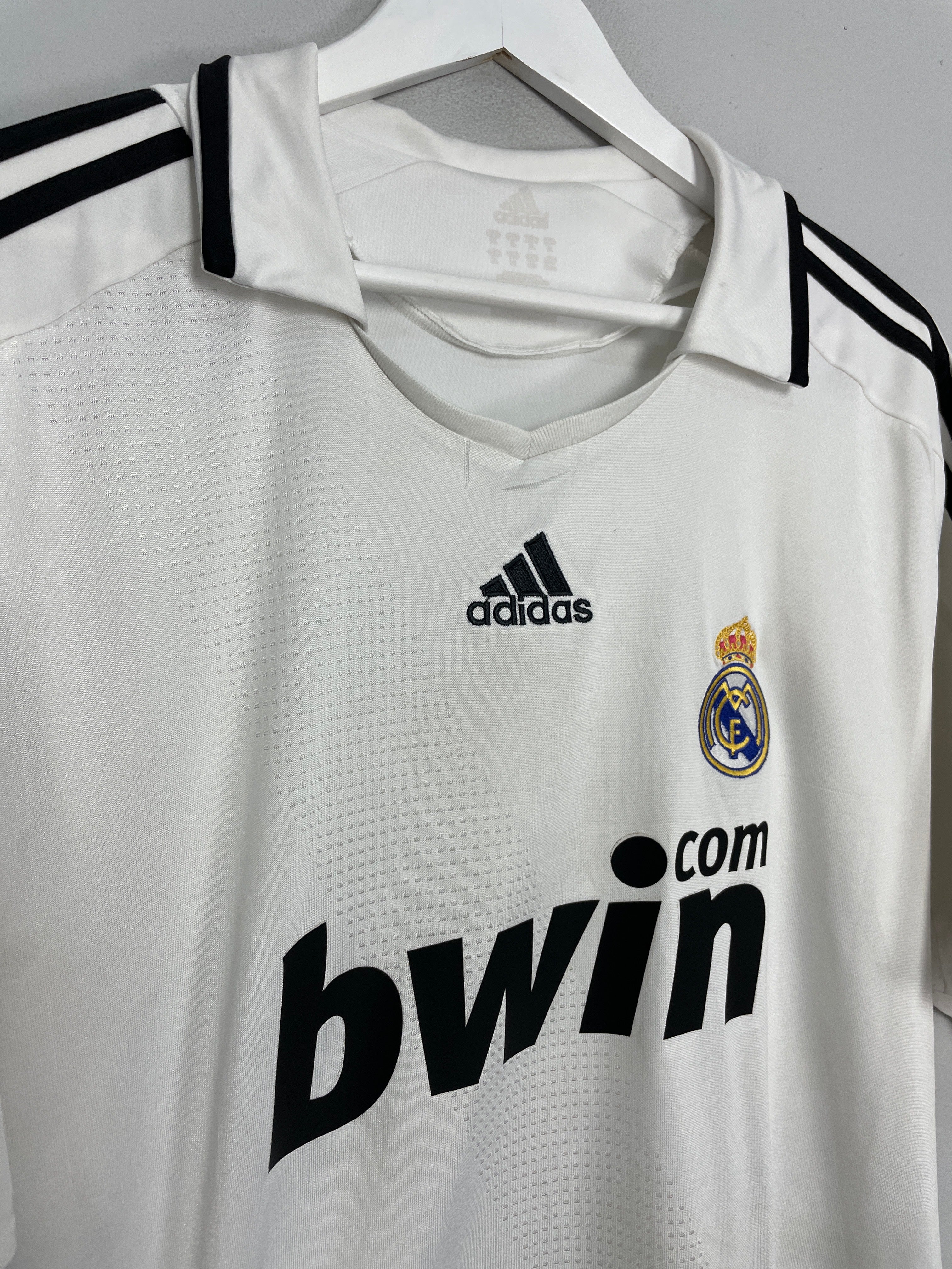 Shop 2008/09 REAL MADRID HOME SHIRT (XL) ADIDAS, classic football shirts, vintage football shirts & retro soccer jerseys at Cult Kits