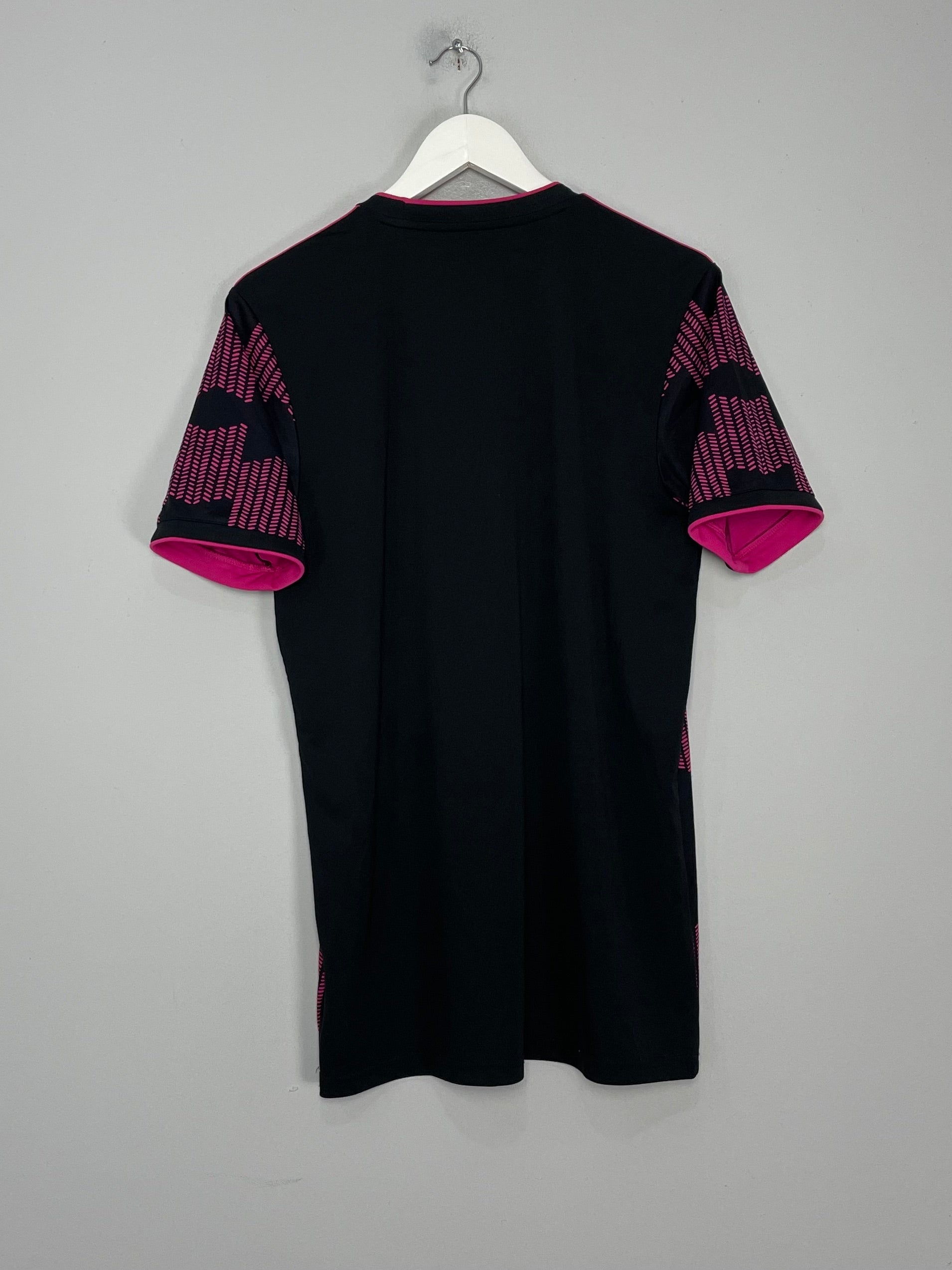 Shop 2020/21 MEXICO HOME SHIRT (M) ADIDAS, classic football shirts, vintage football shirts & retro soccer jerseys at Cult Kits