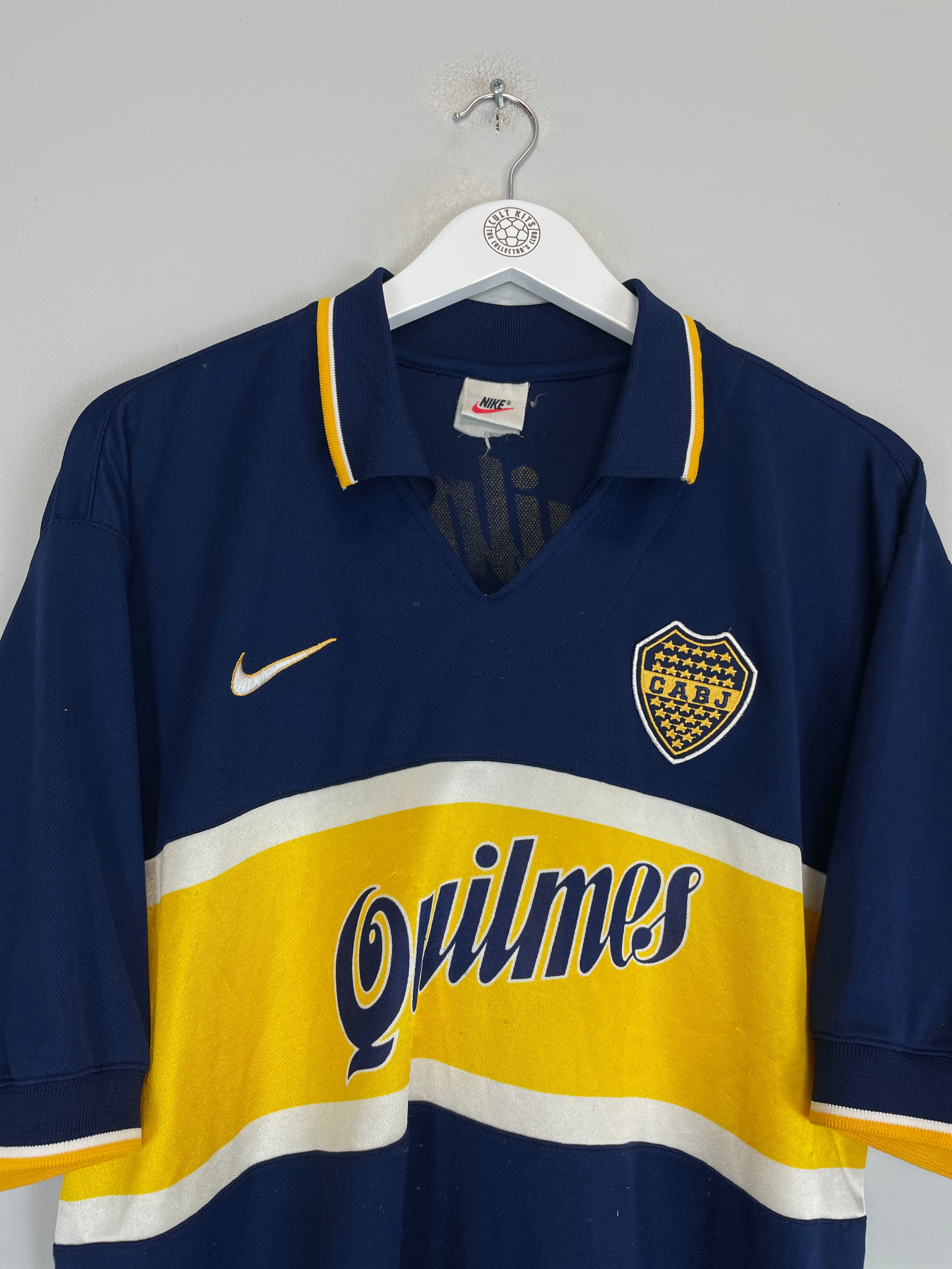 Shop 1997/98 BOCA JUNIORS HOME SHIRT (M) NIKE, classic football shirts, vintage football shirts & retro soccer jerseys at Cult Kits