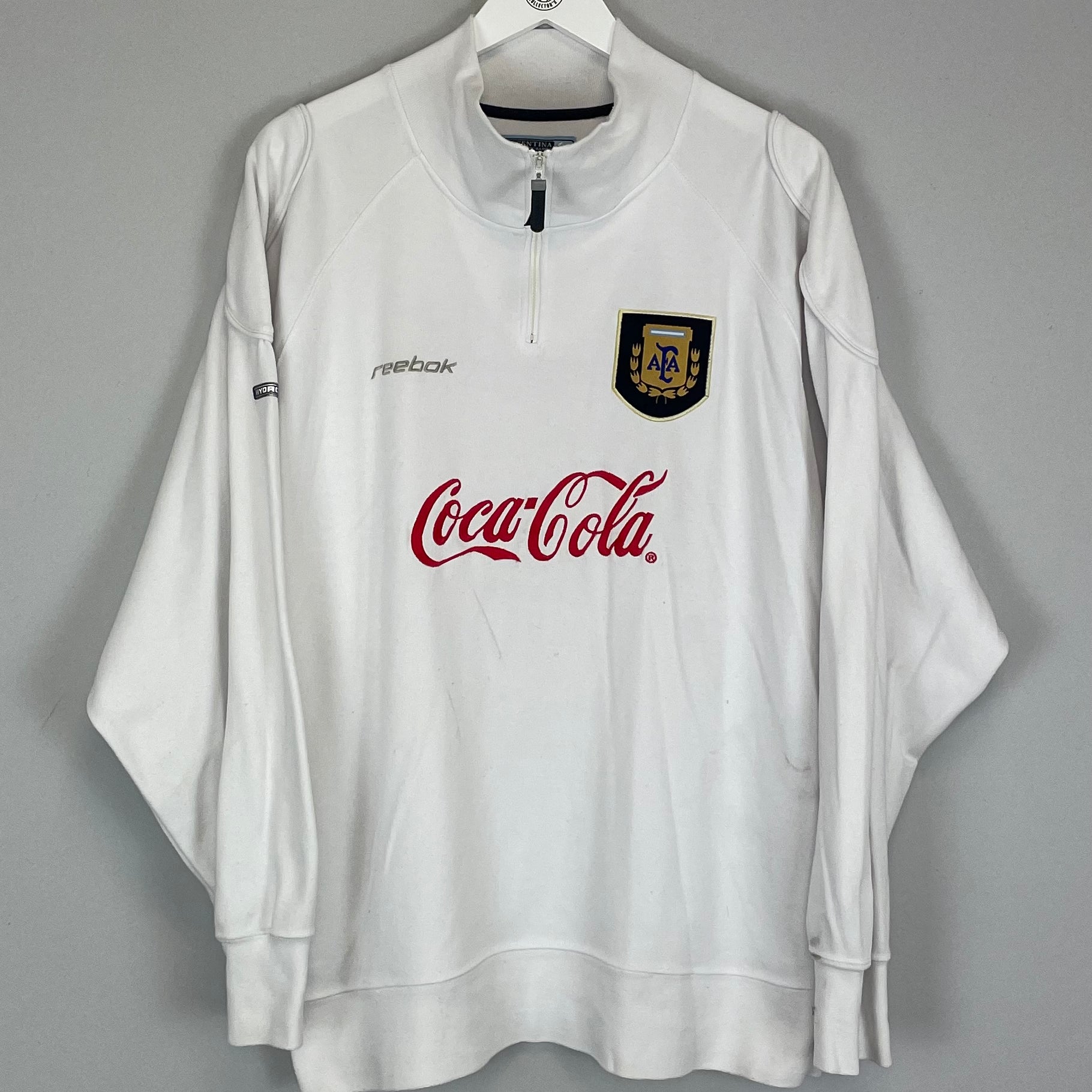Shop 1998/00 ARGENTINA 1/4 ZIP (M) REEBOK, classic football shirts, vintage football shirts & retro soccer jerseys at Cult Kits