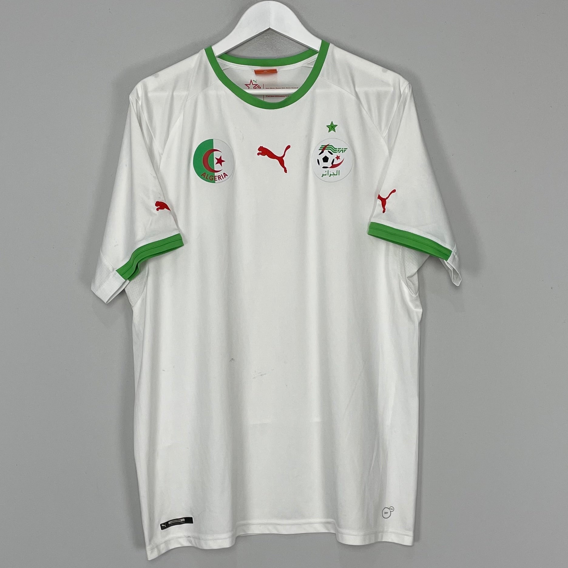 Shop 2014/15 ALGERIA HOME SHIRT (XL) PUMA, classic football shirts, vintage football shirts & retro soccer jerseys at Cult Kits