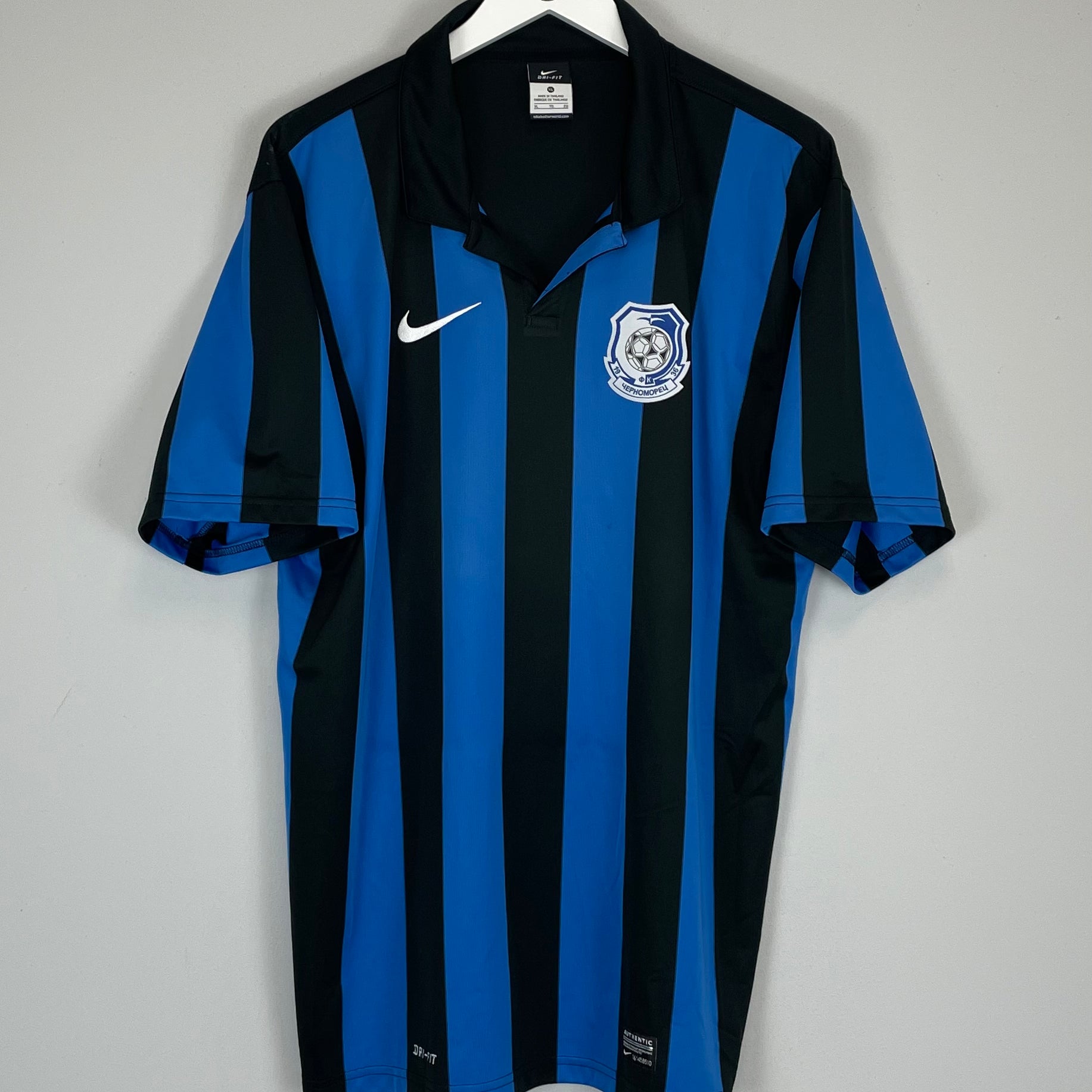 Shop 2012/14 FC CHERNOMORETS HOME SHIRT (XL) NIKE, classic football shirts, vintage football shirts & retro soccer jerseys at Cult Kits