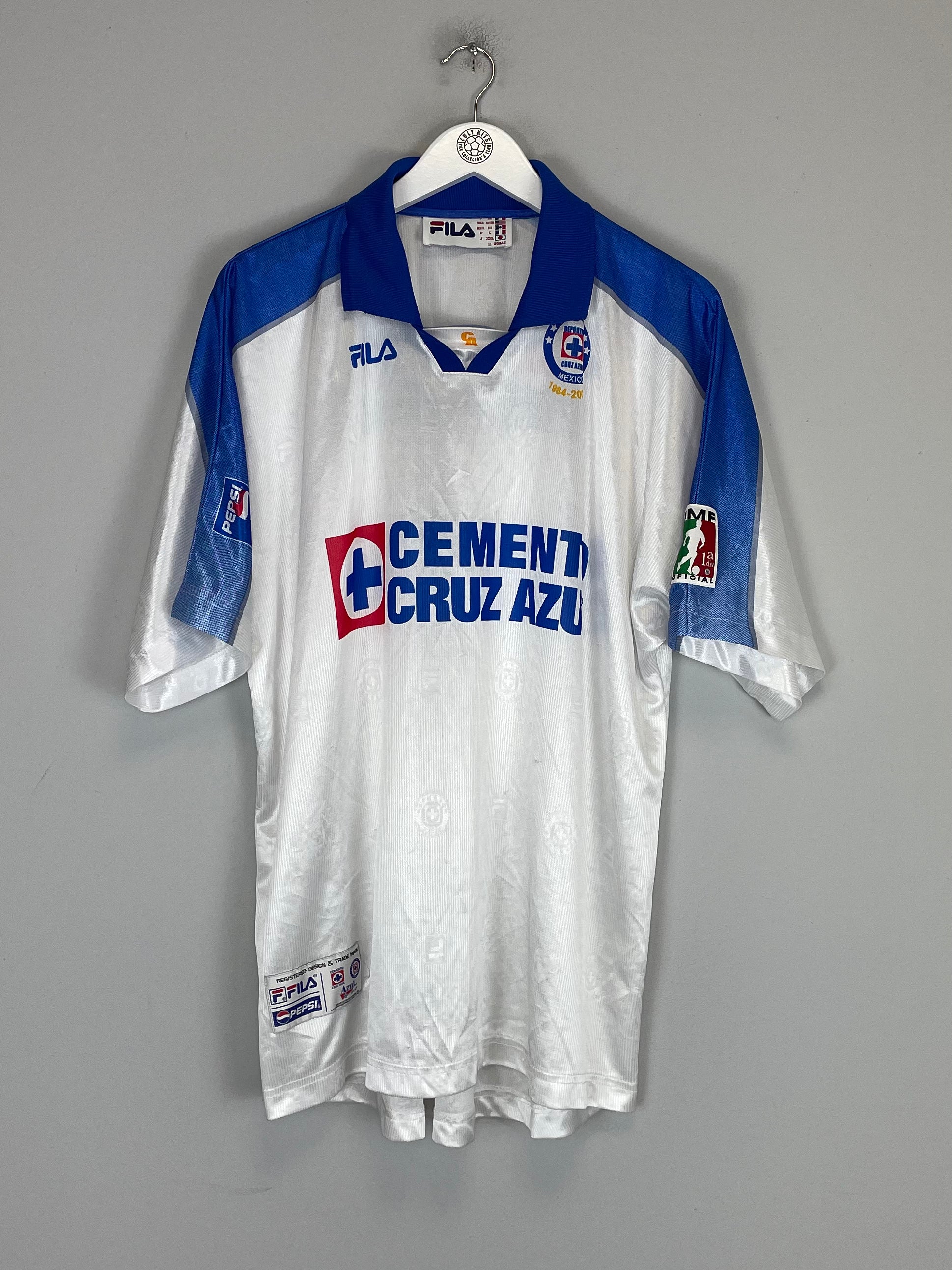 Shop 2001/02 CRUZ AZUL AWAY SHIRT (XL) FILA, classic football shirts, vintage football shirts & retro soccer jerseys at Cult Kits