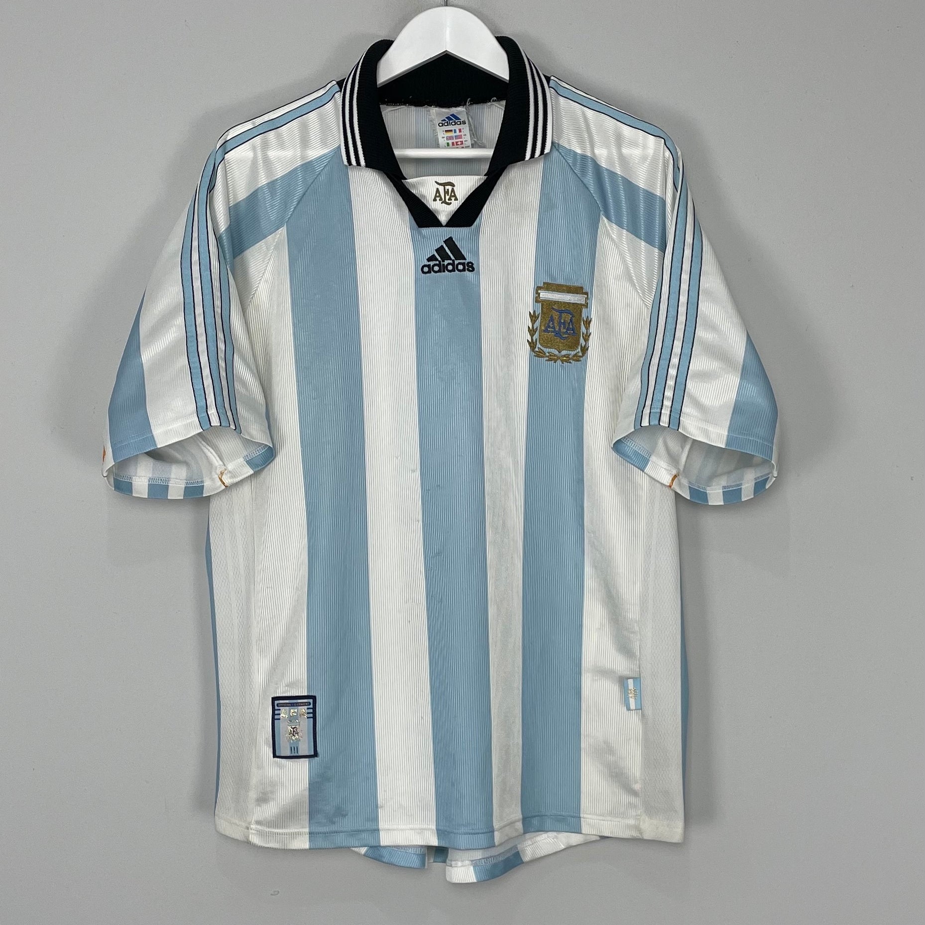 Shop 1998/99 ARGENTINA HOME SHIRT (L) ADIDAS, classic football shirts, vintage football shirts & retro soccer jerseys at Cult Kits