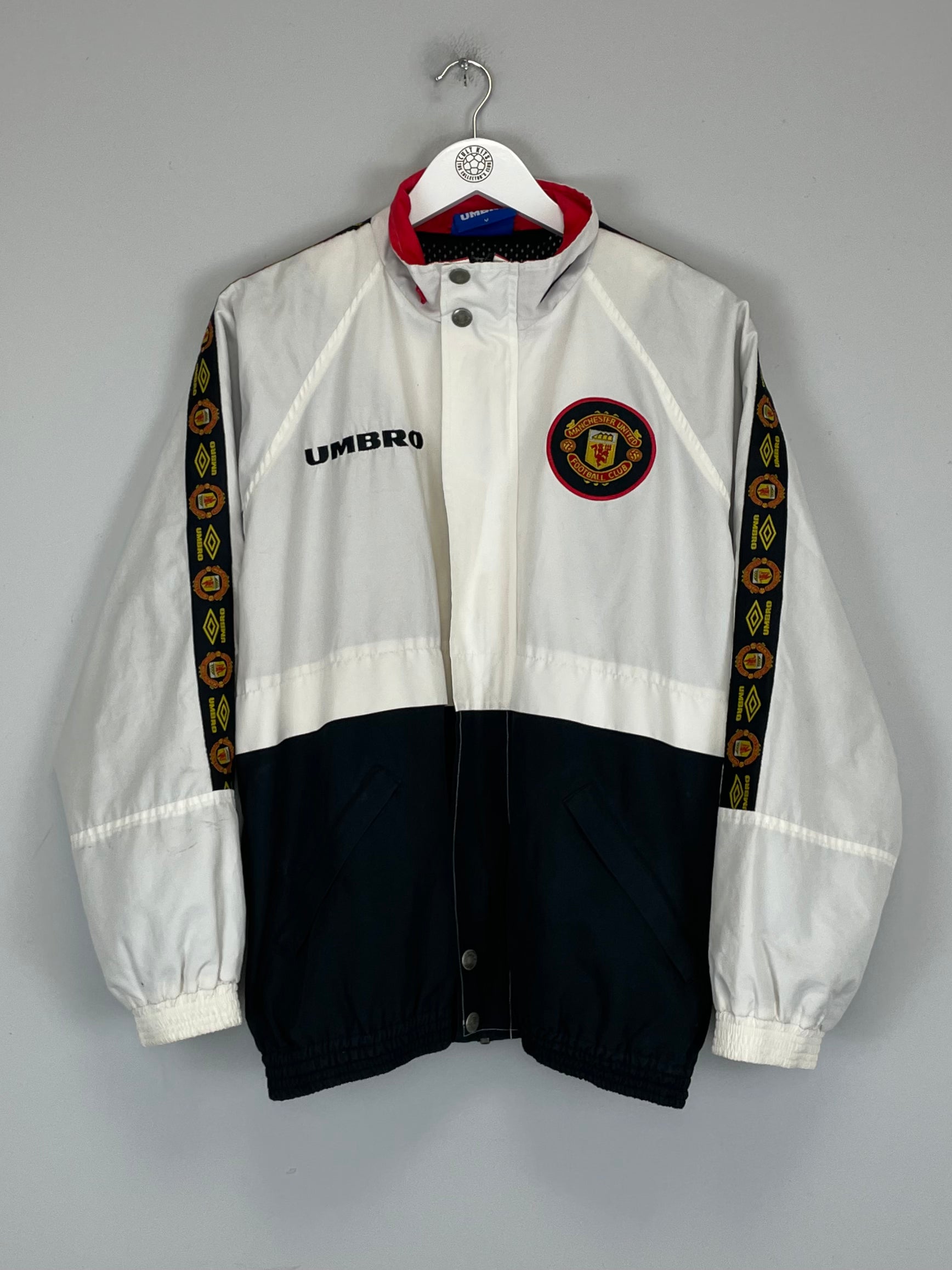 Shop 1996/97 MANCHESTER UNITED TRACK JACKET (M) UMBRO, classic football shirts, vintage football shirts & retro soccer jerseys at Cult Kits
