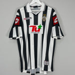Shop 2001/02 JUVENTUS DEL PIERO #10 EUROPEAN HOME SHIRT (XL) LOTTO, classic football shirts, vintage football shirts & retro soccer jerseys at Cult Kits