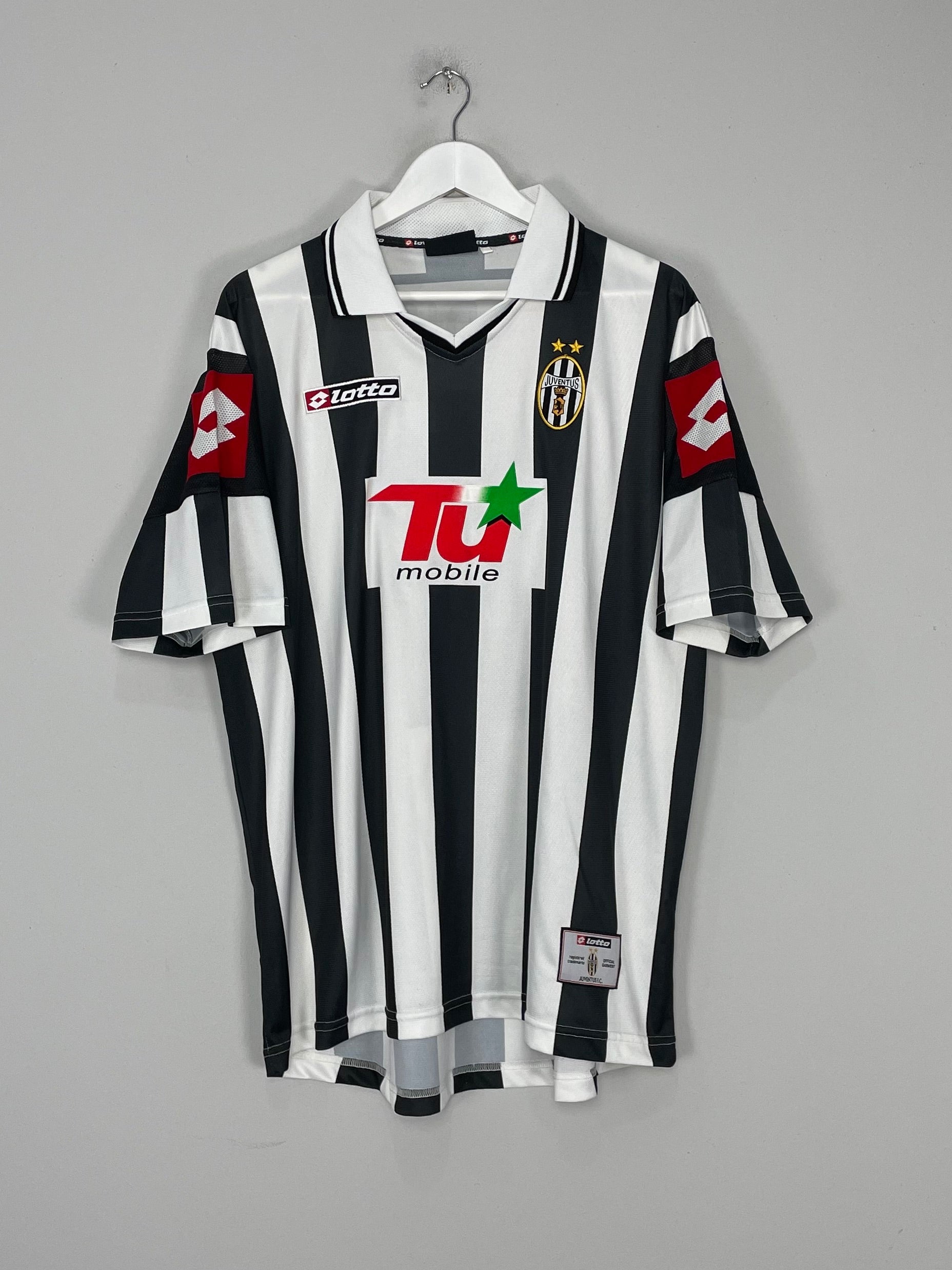 Shop 2001/02 JUVENTUS DEL PIERO #10 EUROPEAN HOME SHIRT (XL) LOTTO, classic football shirts, vintage football shirts & retro soccer jerseys at Cult Kits