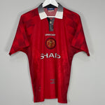 Shop 1996/98 MANCHESTER UNITED CANTONA #7 HOME SHIRT (M) UMBRO, classic football shirts, vintage football shirts & retro soccer jerseys at Cult Kits