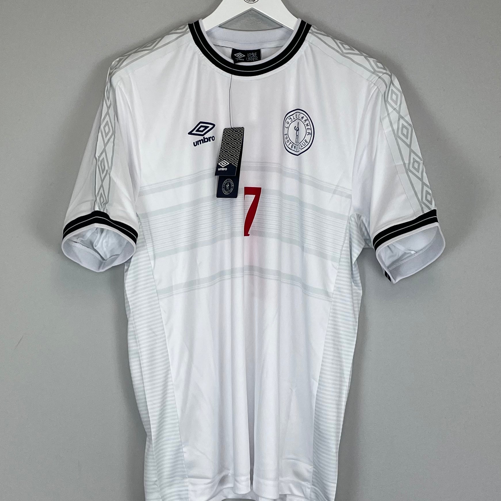 Shop 2000/01 LOYLE CARNER FC *BNWT* HOME SHIRT (L) UMBRO, classic football shirts, vintage football shirts & retro soccer jerseys at Cult Kits