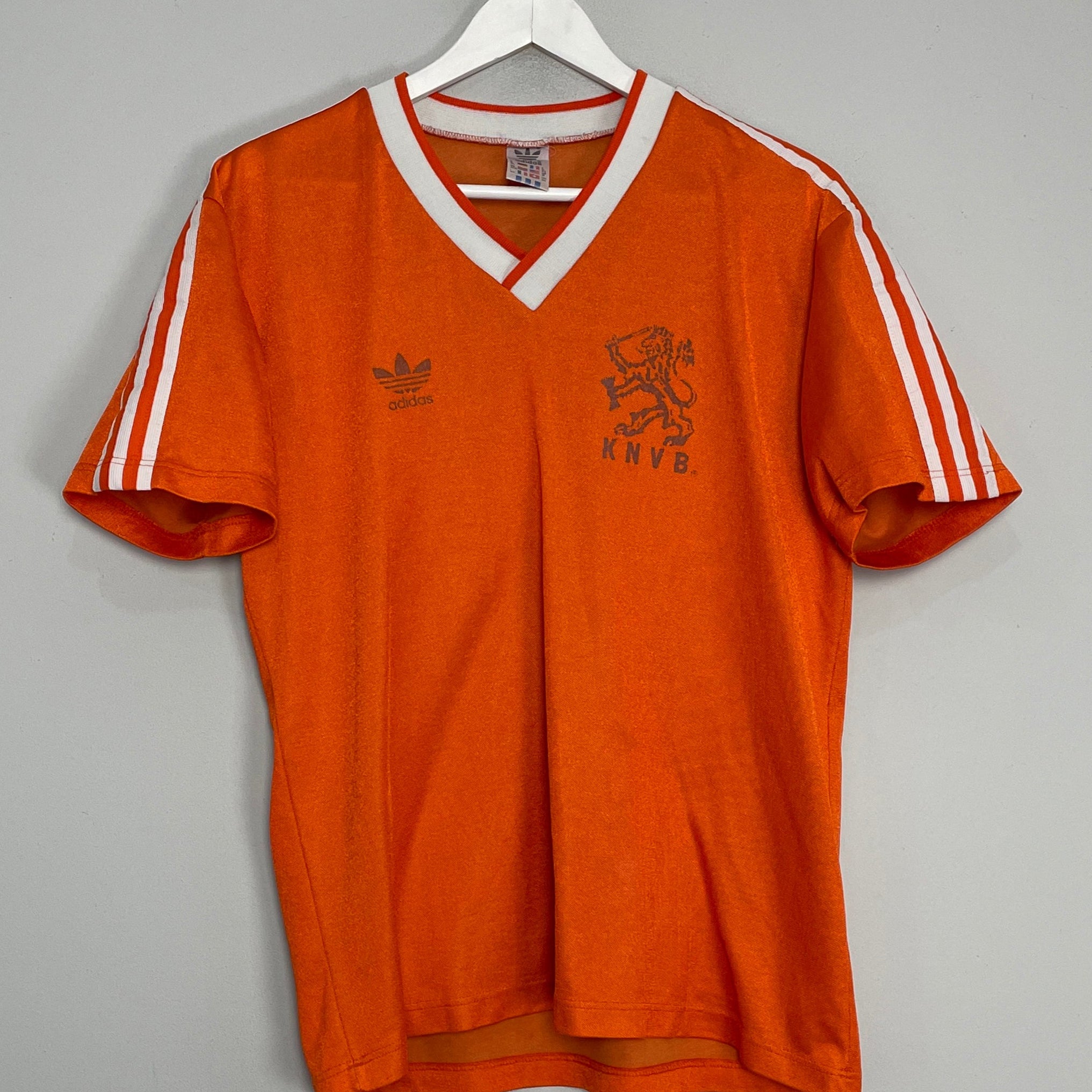 Shop 1985/88 NETHERLANDS HOME SHIRT (M) ADIDAS, classic football shirts, vintage football shirts & retro soccer jerseys at Cult Kits