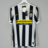 Shop 2009/10 JUVENTUS DEL PIERO #10 *BNWT* HOME SHIRT (S) NIKE, classic football shirts, vintage football shirts & retro soccer jerseys at Cult Kits