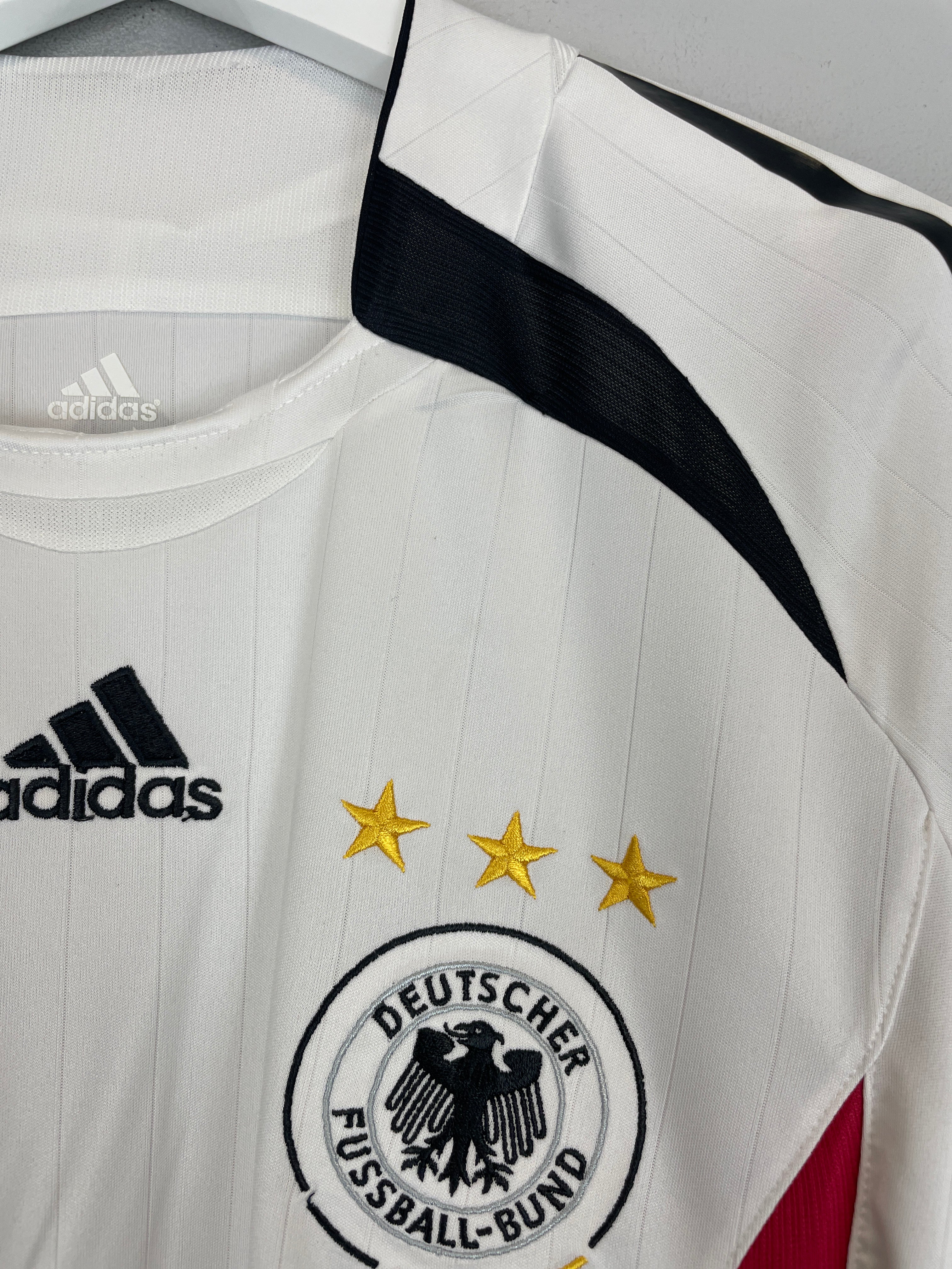 Shop 2005/07 GERMANY KLOSE #11 HOME SHIRT (M) ADIDAS, classic football shirts, vintage football shirts & retro soccer jerseys at Cult Kits
